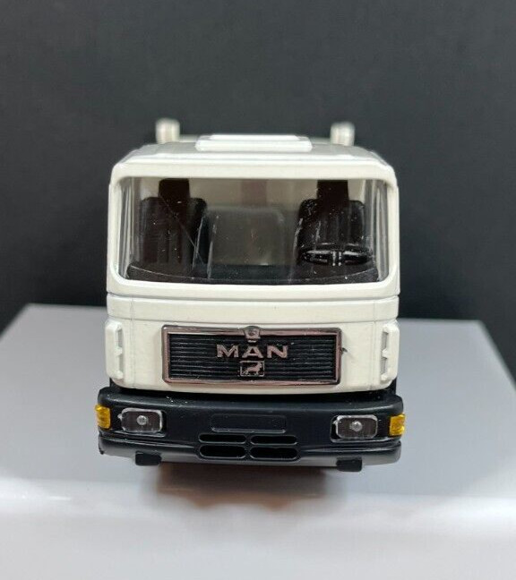 Vintage Conrad MAN Tandem Dump Truck 1:50 Scale White in Box – #4140