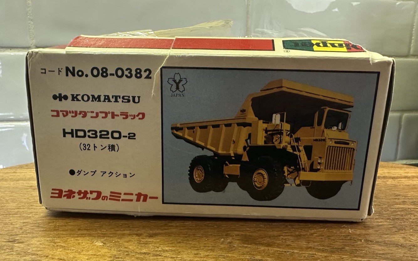Yonezawa Toys T-56 DIAPET Komatsu HD320-2 Dump Truck #08-0382 w/Orig Box 1:60