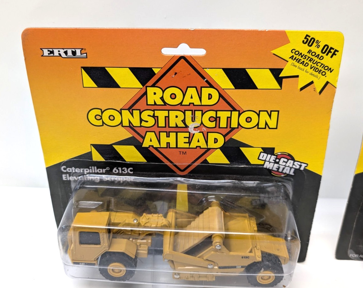 Vintage 1995 ERTL Road Construction Ahead CAT Diecast Lot 3 Sealed D6H D25D 613C