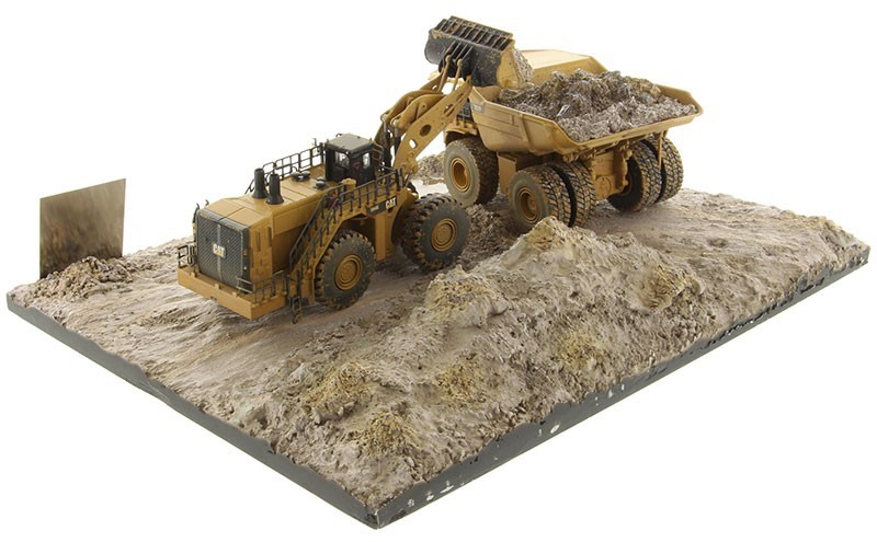 1:125 Scale Weathered 994K Wheel Loader &CAT 797 Mining Truck | Weathered Series