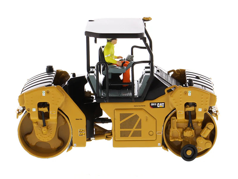CAT Caterpillar CB-13 Tandem Vibratory Roller with ROPS (Roll Over Protective S