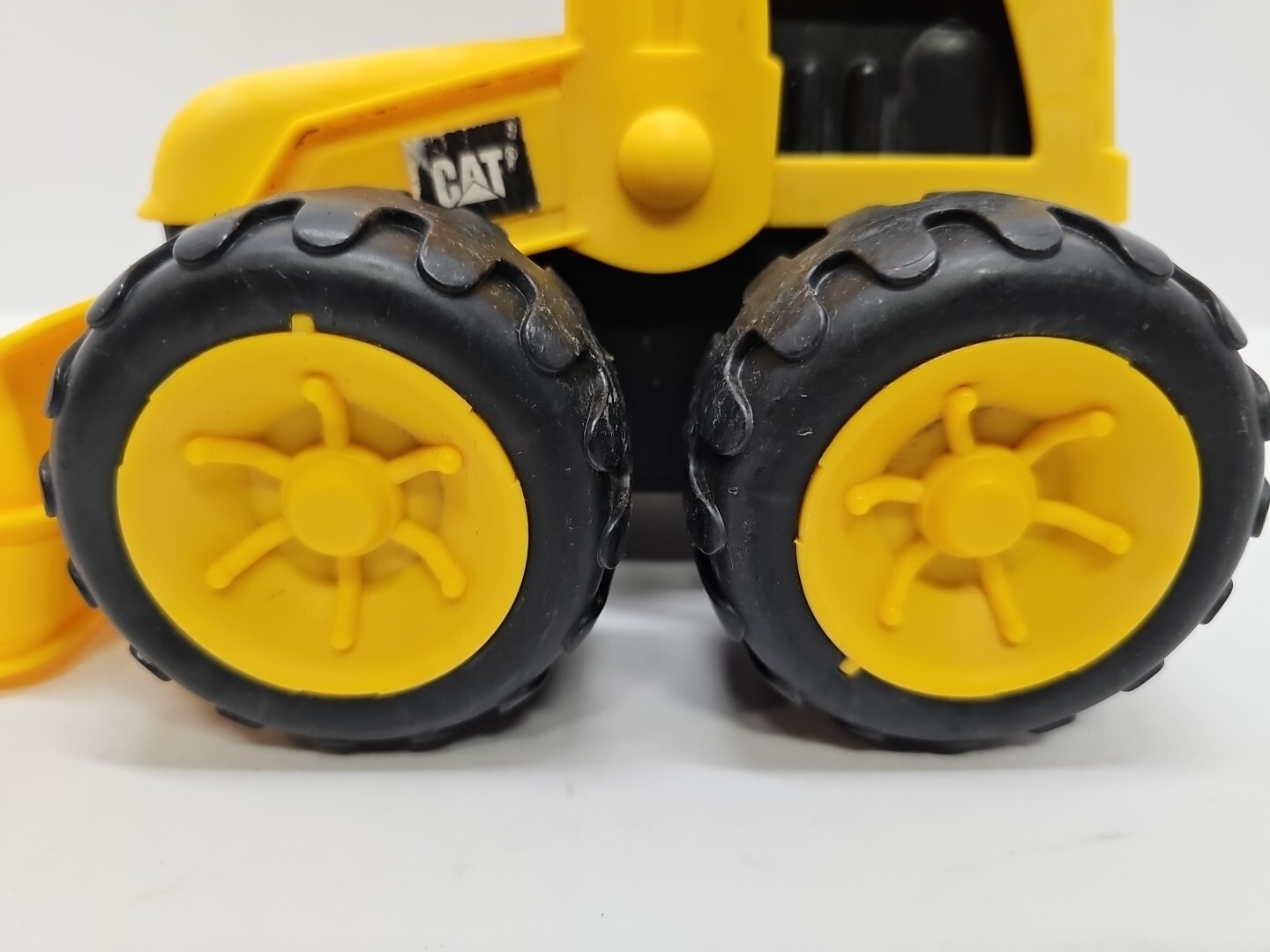 (Lot Of 2)Caterpillar And TootsieToy Bulldozer Front Loader Plastic Yellow Black