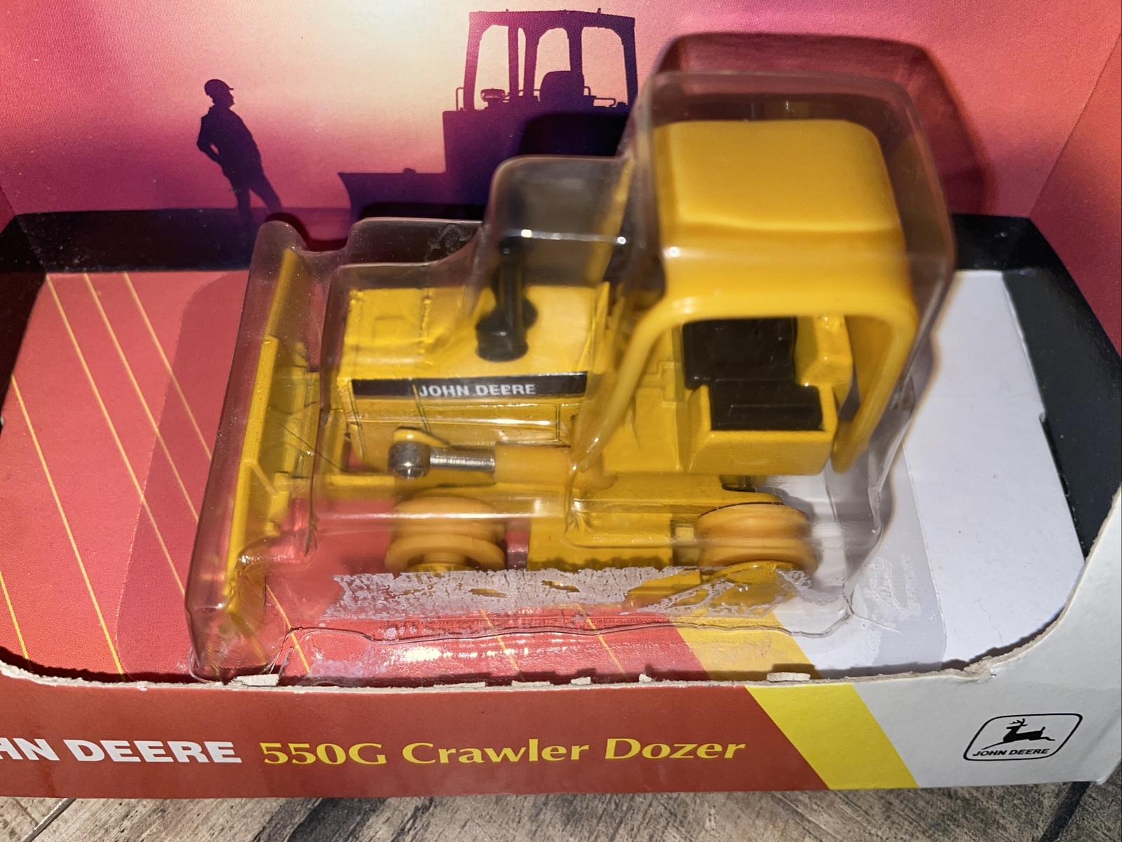 Vintage 1995 ERTL JOHN DEERE Die-Cast Bulldozer 1:64 Scale #568 Missing 1 Track