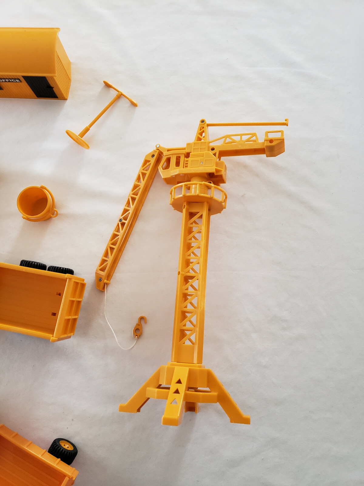 VTG 90&rsquo;S Plastic Yellow Construction Equipment SET: TRUCKS, CEMENT MIXER, ETC