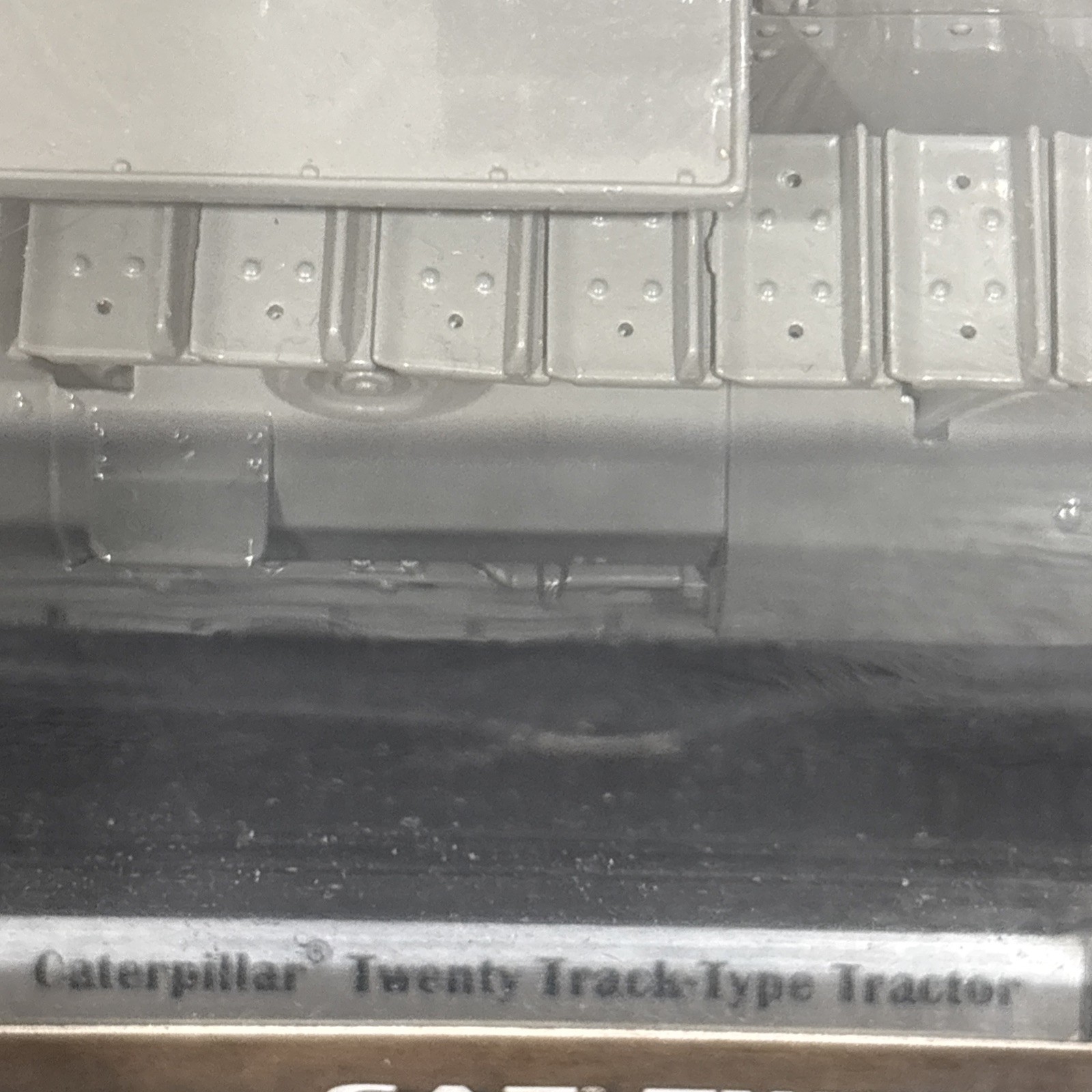 Norscot 1:16 Scale Cat Twenty Track-Type Tractor #55201 NIB