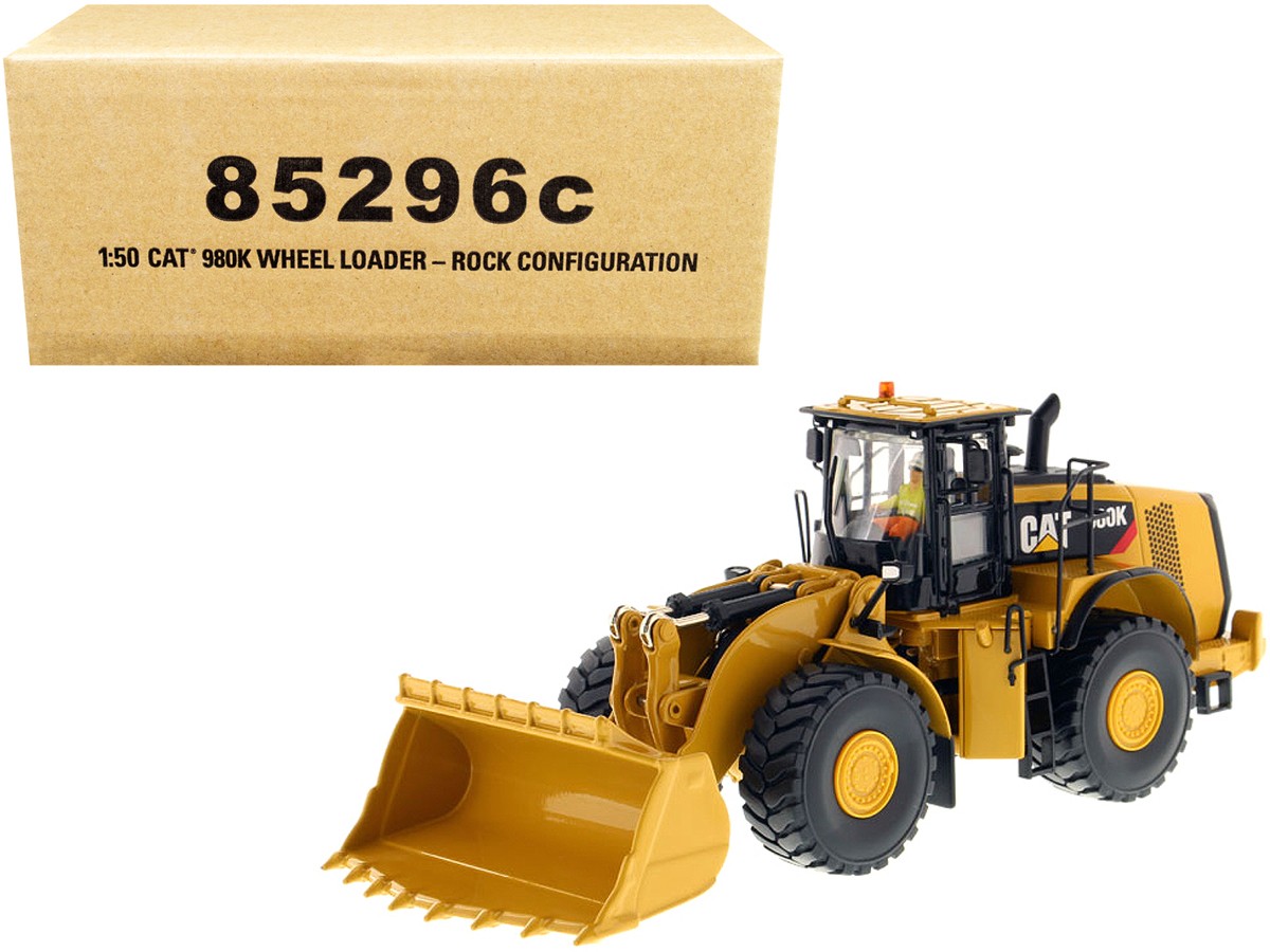 CAT Caterpillar 980K Wheel Loader Rock Configuration with Operator 1/50