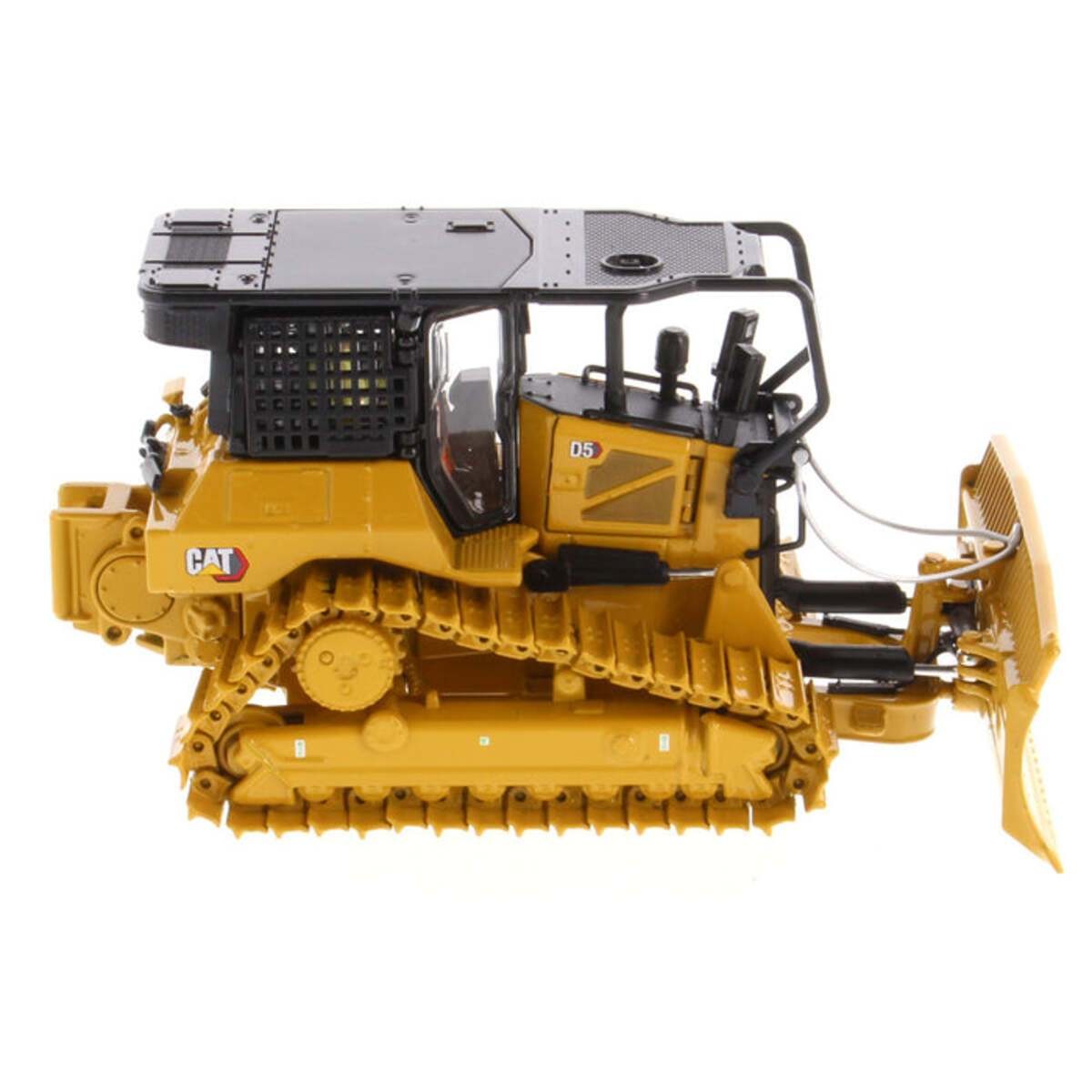 DieCast Masters 85952 1:50 Caterpillar D5 LGP Fire Suppression Dozer