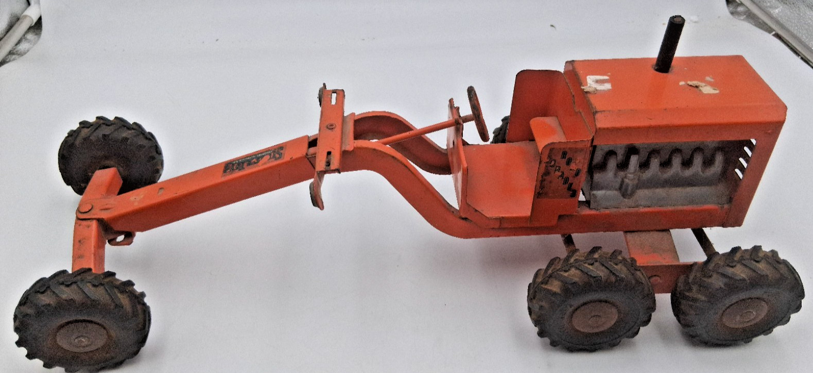 1/50 Allis Chalmers 45 Motor Grader by 1st Gear 50-3126 rough shape for parts