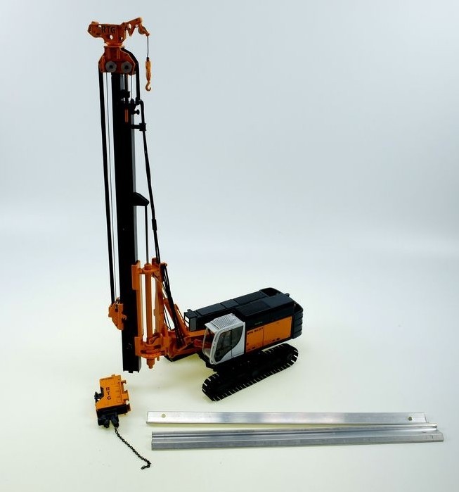 BYMO – RTG RG21T Drill with RGT21T Milling Machine – 1/50 – BYM25028/1