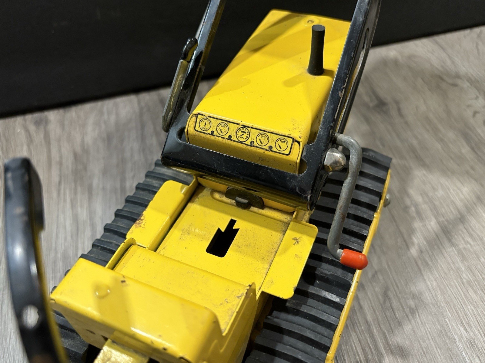Vintage Tonka T-6 Crawler Trencher Backhoe Loader Pressed Steel Toy USA Tracks