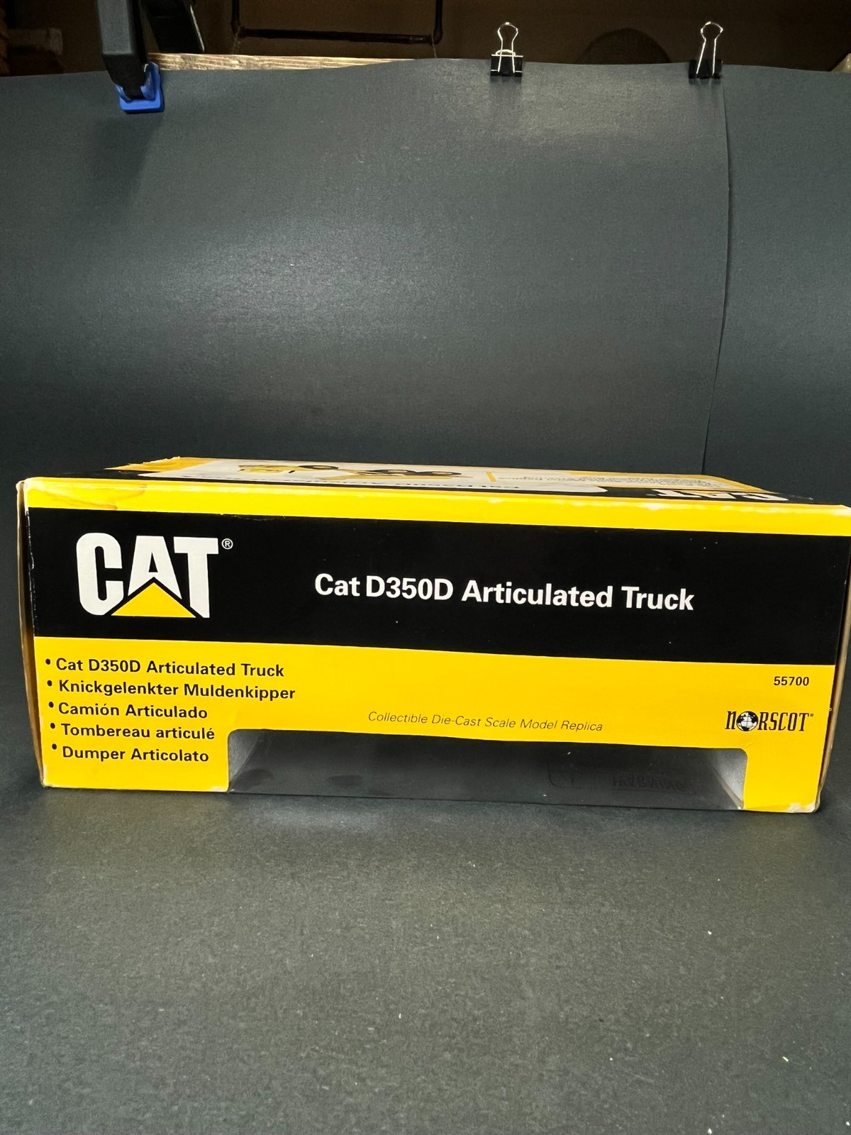 Norscot CAT D350D Articulated Truck 1:50 Die-Cast #55700 Caterpillar 1998 NIB