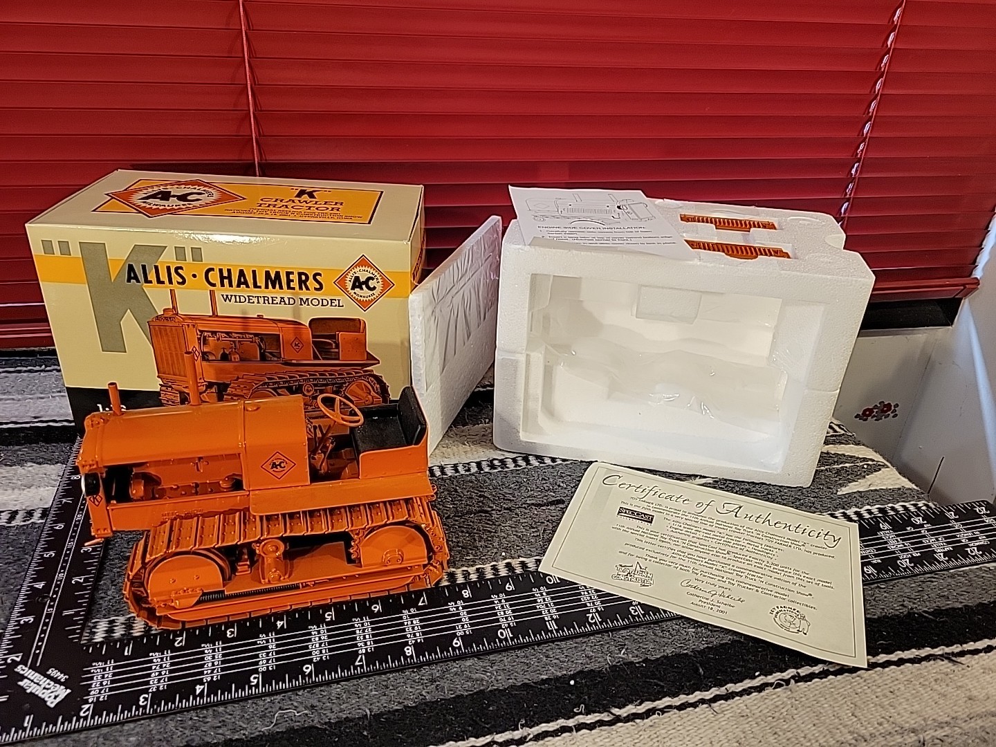 Allis Chalmers K Crawler 1/16 Diecast Bulldozer By SpecCast
