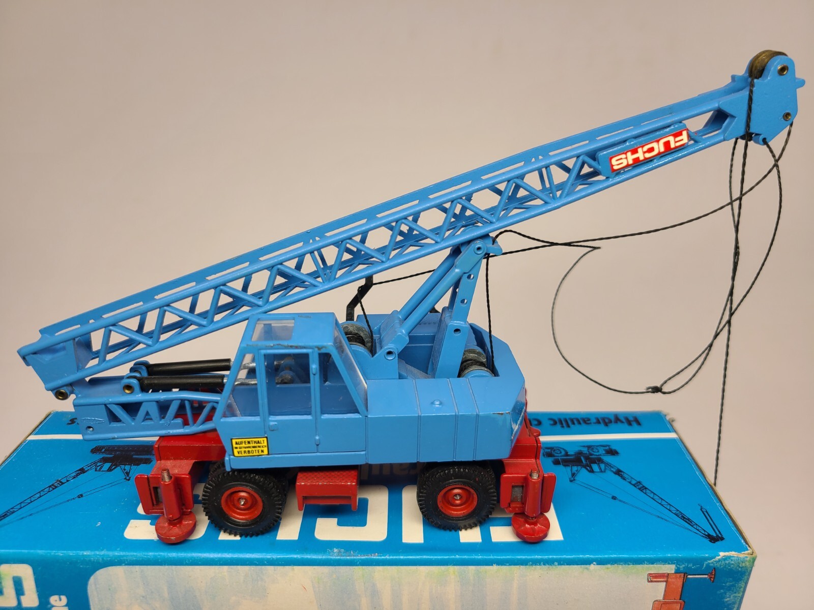Fuchs 118 Wheel Lattice Crane – Blue/Red – NZG 1:50 Scale Diecast Model #185