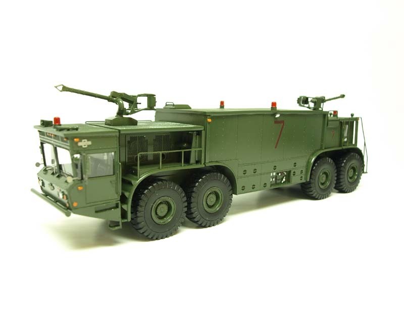 Resin 1/50 Oshkosh P-15 Twin Engine 8×8 Fire Truck 1977 – Ready Made Model