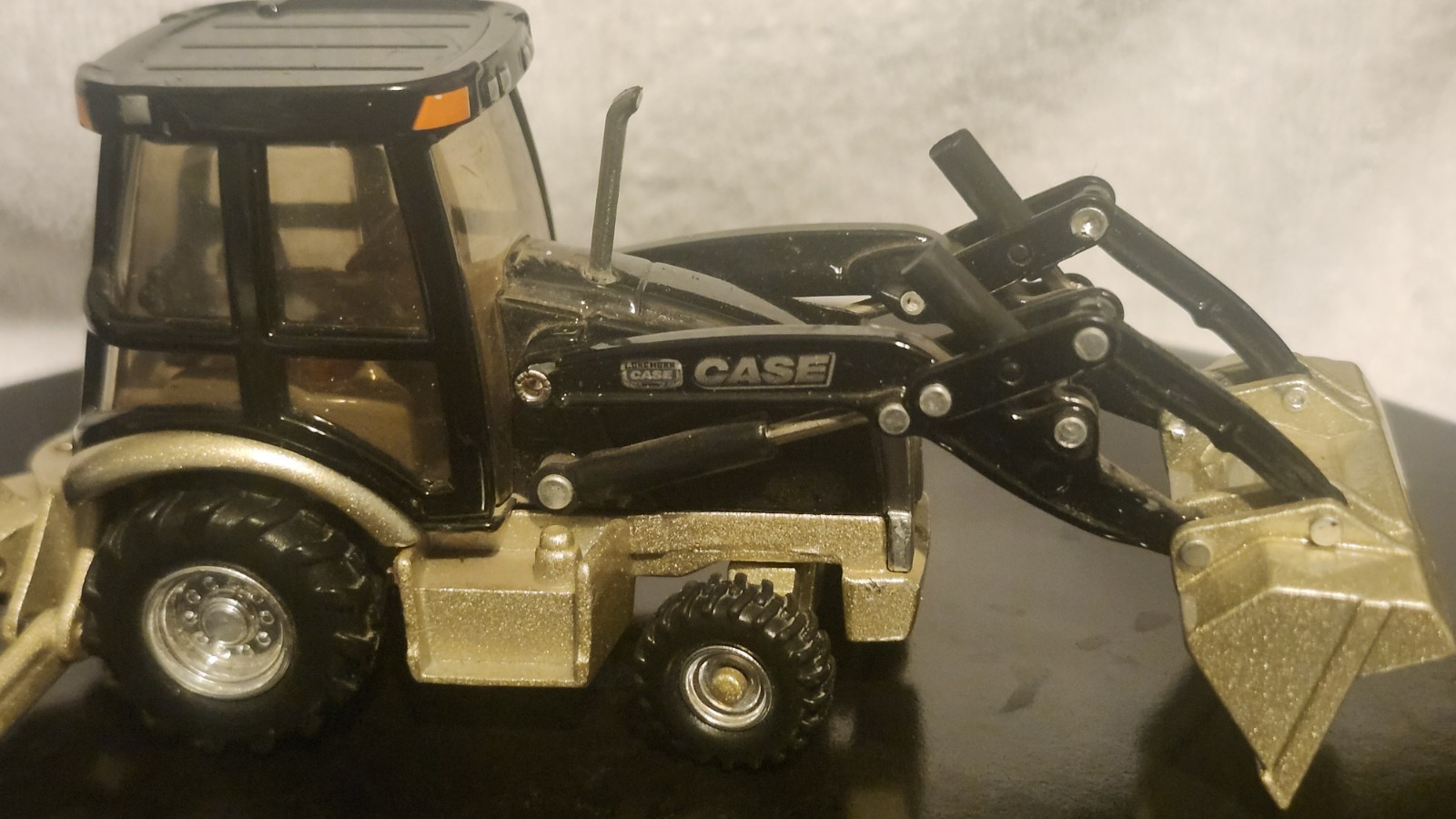 1/50 Case 580 Super N WT Backhoe Loader Longhorn Edition