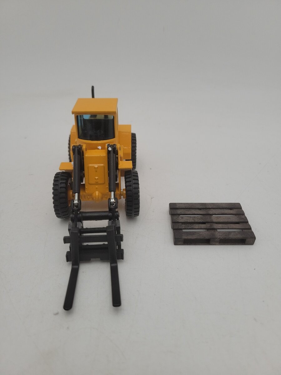 Joal 163 1:50 Scale Yellow Volvo BM L70 Compact W/Pallet Fork Die Cast Metal LN