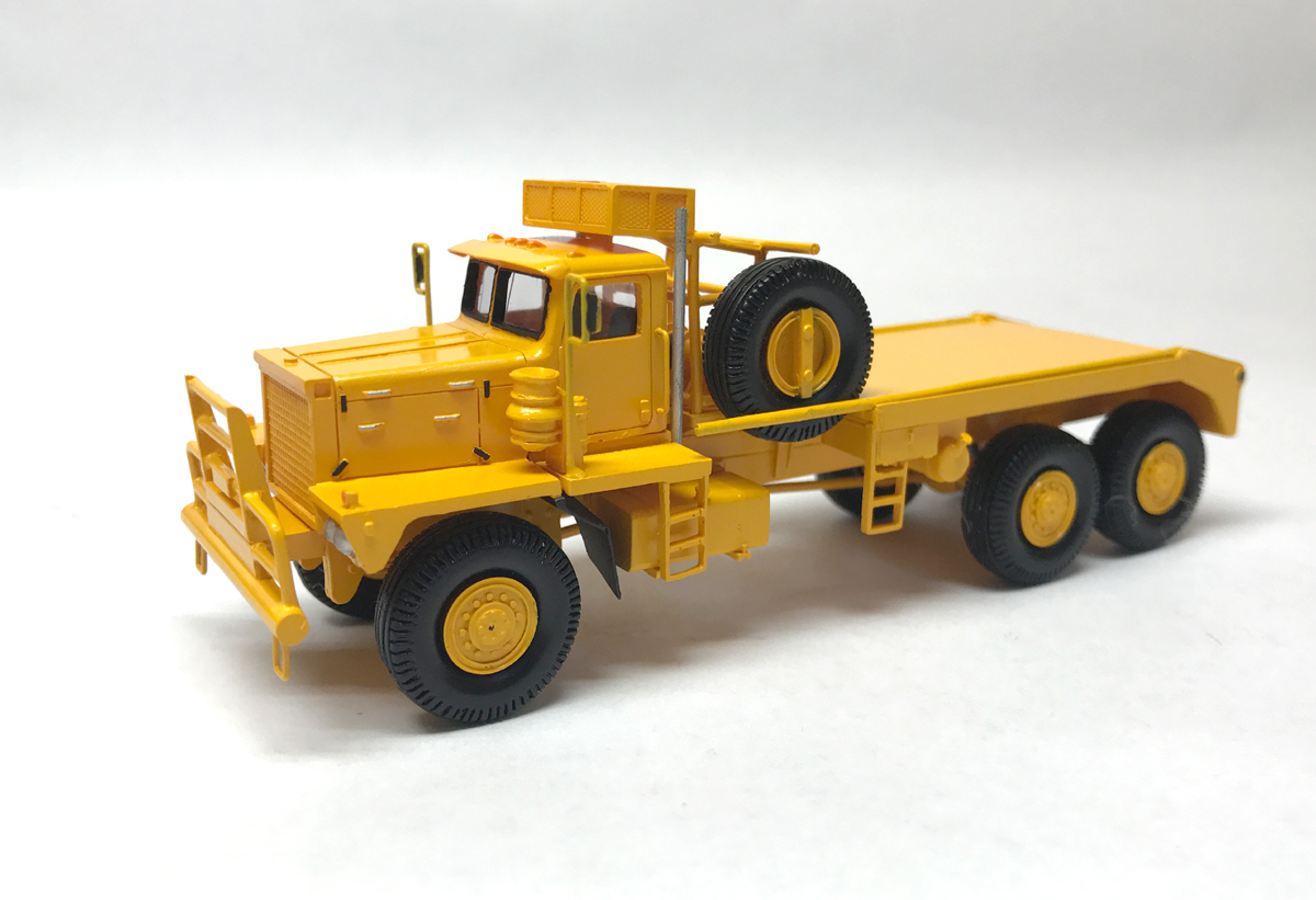 HO 1/87 Pacific P12W « Roughneck » – yellow colour – Ready Made Resin Model