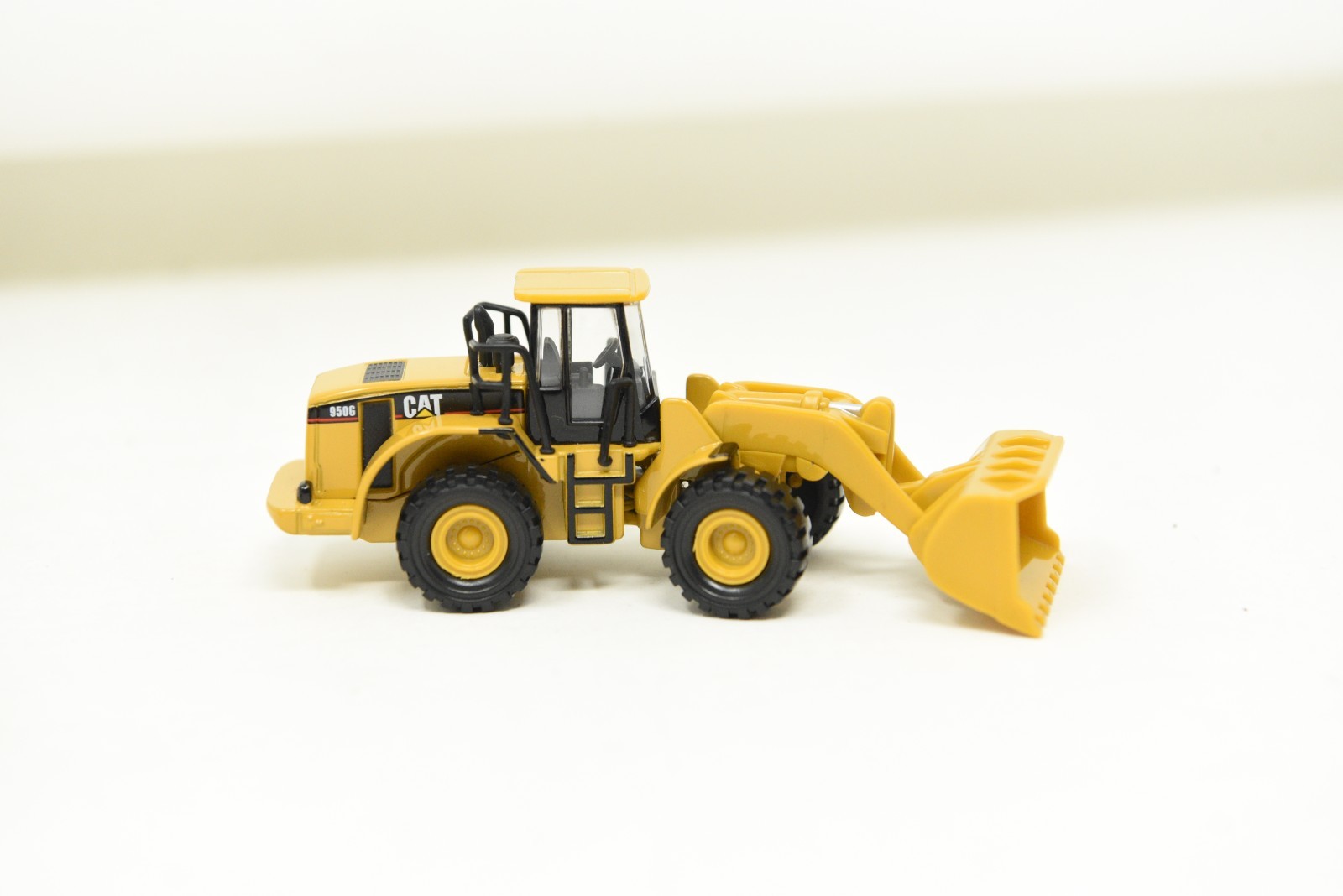 Lot of 3 Vintage Norscot Caterpillar 1998 Construction Vehicles 950G, D5M, 793D