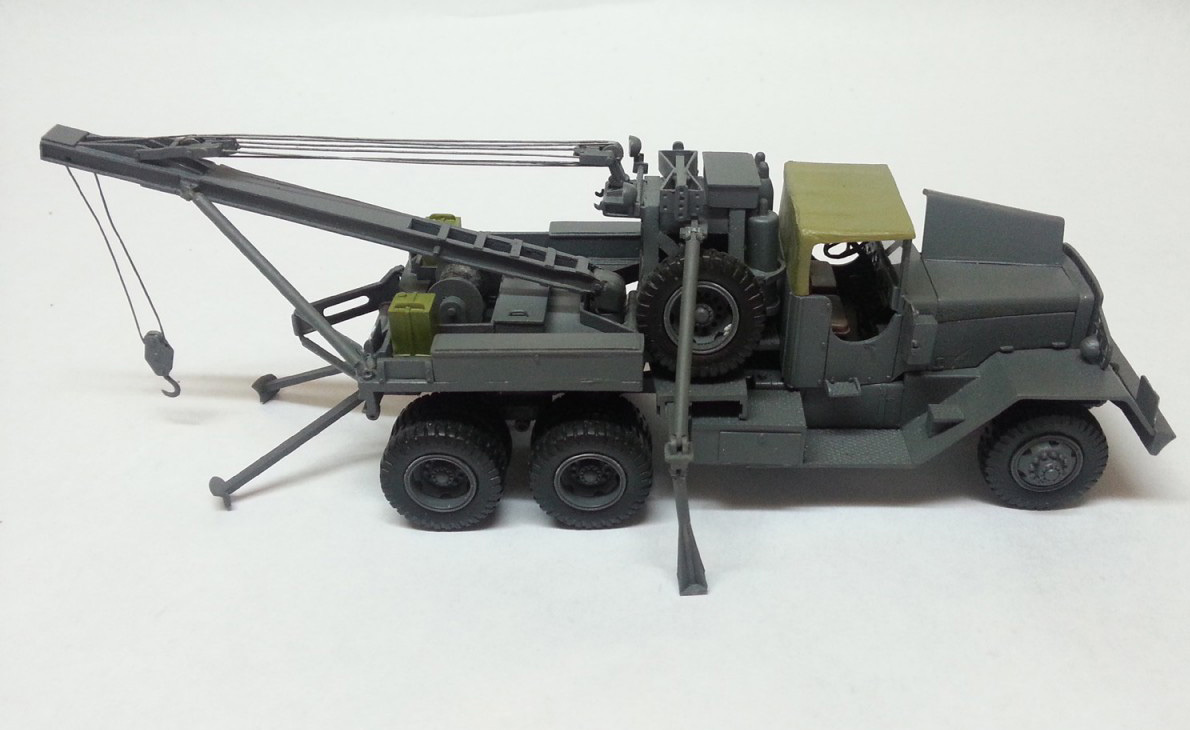Resin 1/50 Ward LaFrance 6×6 Heavy Wrecker – Ready Made by Fankit Models