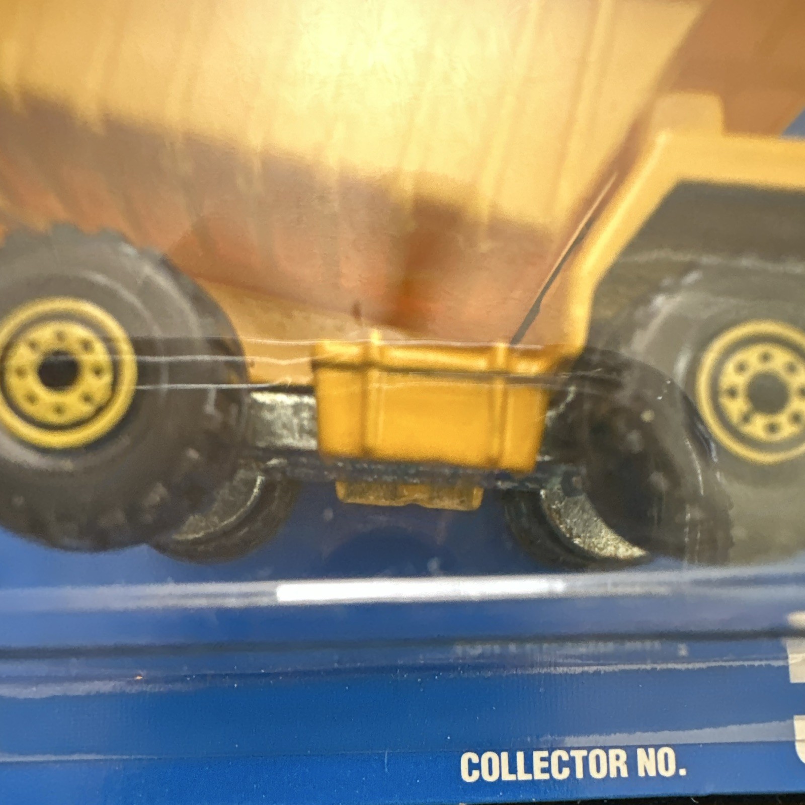 Hot Wheels Best of the Best 1:64 1984 Oshkosh Cement Mixer Diecast