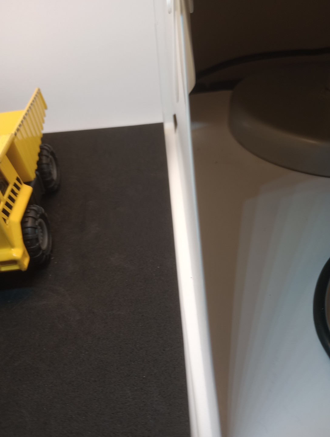 Die-Cast Dump Truck working Bucket 5&Prime; L Yellow Heavy Duty