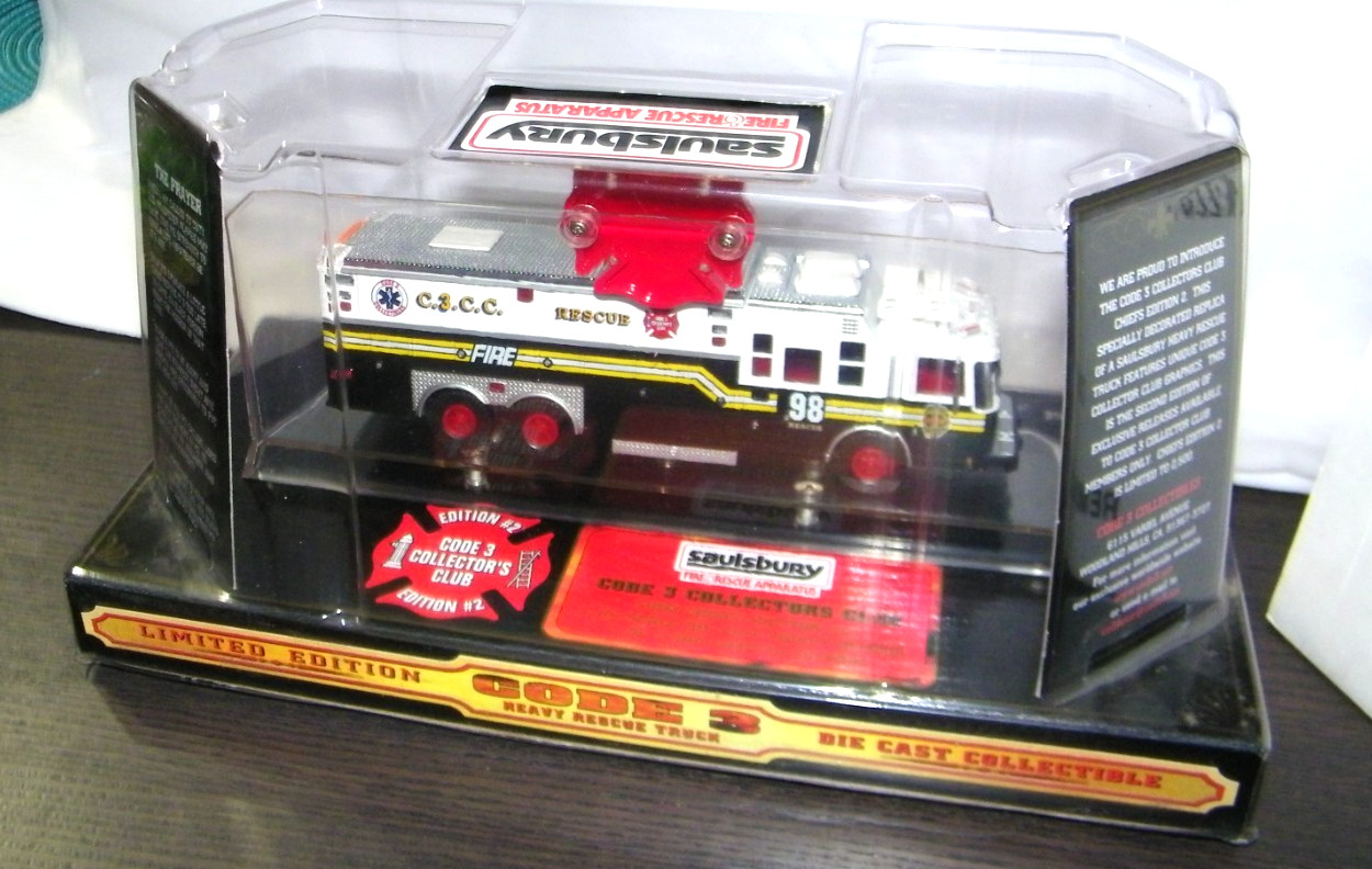 CODE 3 COLLECTIBLES 1:64 SAULSBURY HEAVY RESCUE #98 – CHIEF’S EDITION #2 12251