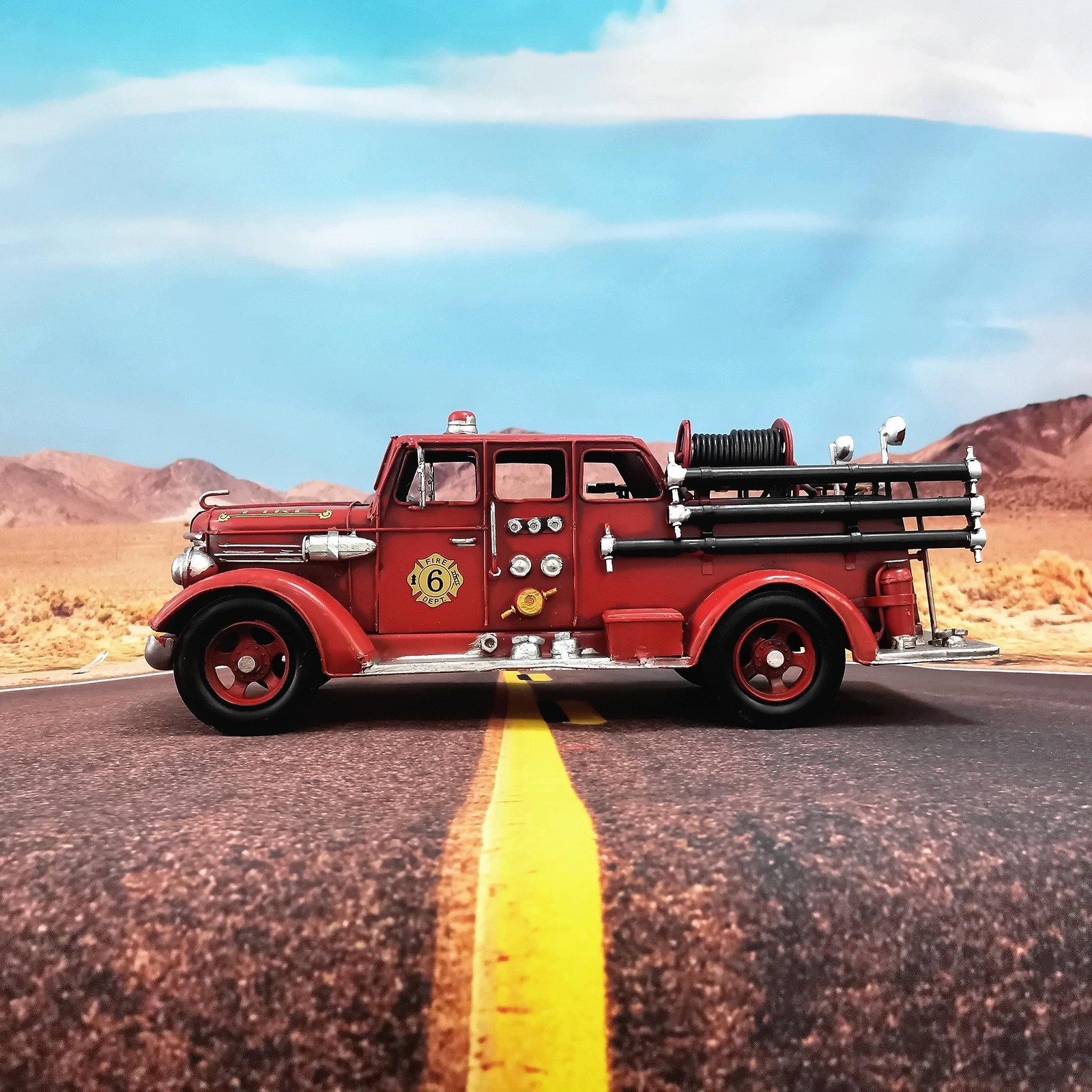 Truck Model Retro Fire Diecast Metal Miniature Vehicles Large Fire Fighting T…
