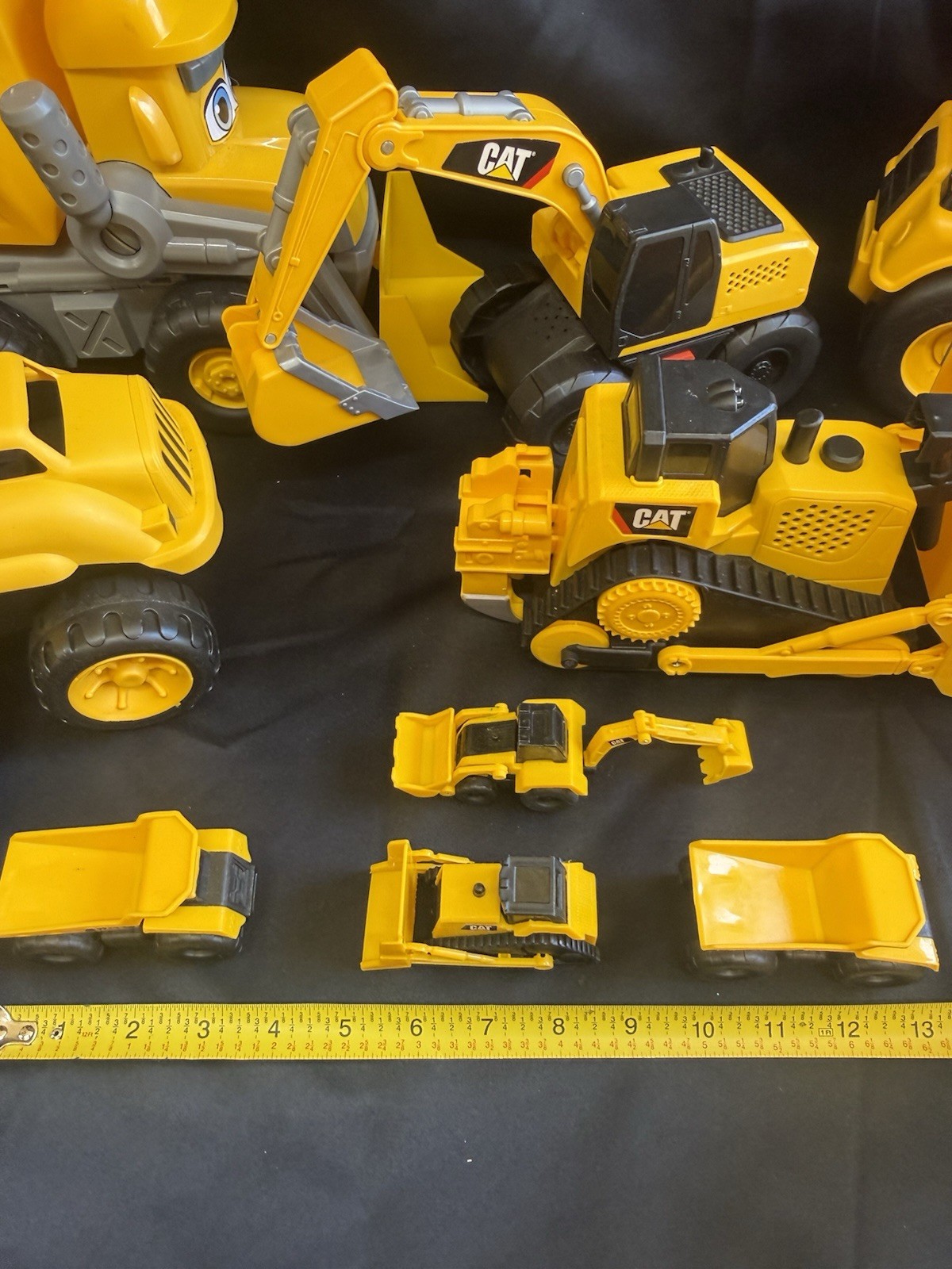 CAT Construction Trucks- Lot Of 10 Working Hard Plastic Various Trucks-Sounds