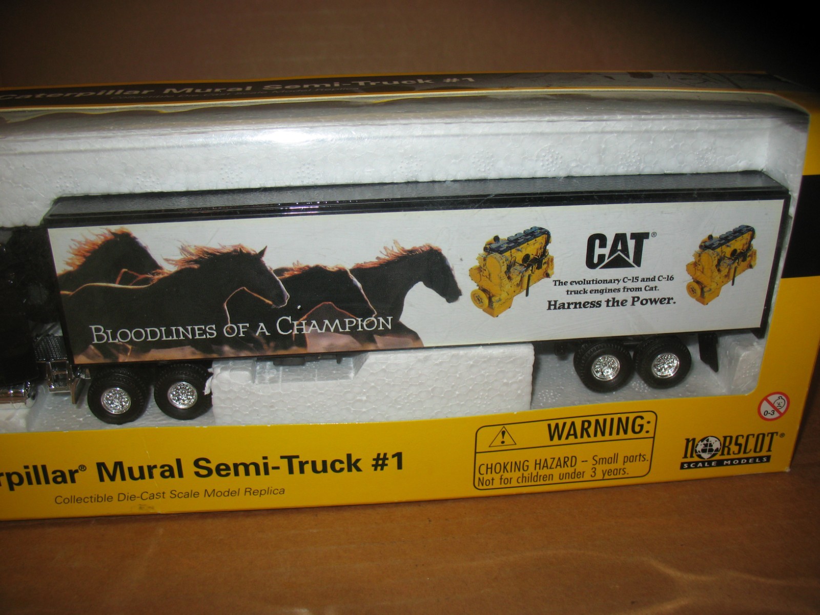 Norscot 1:64 Scale Caterpillar Mural Semi-truck #1