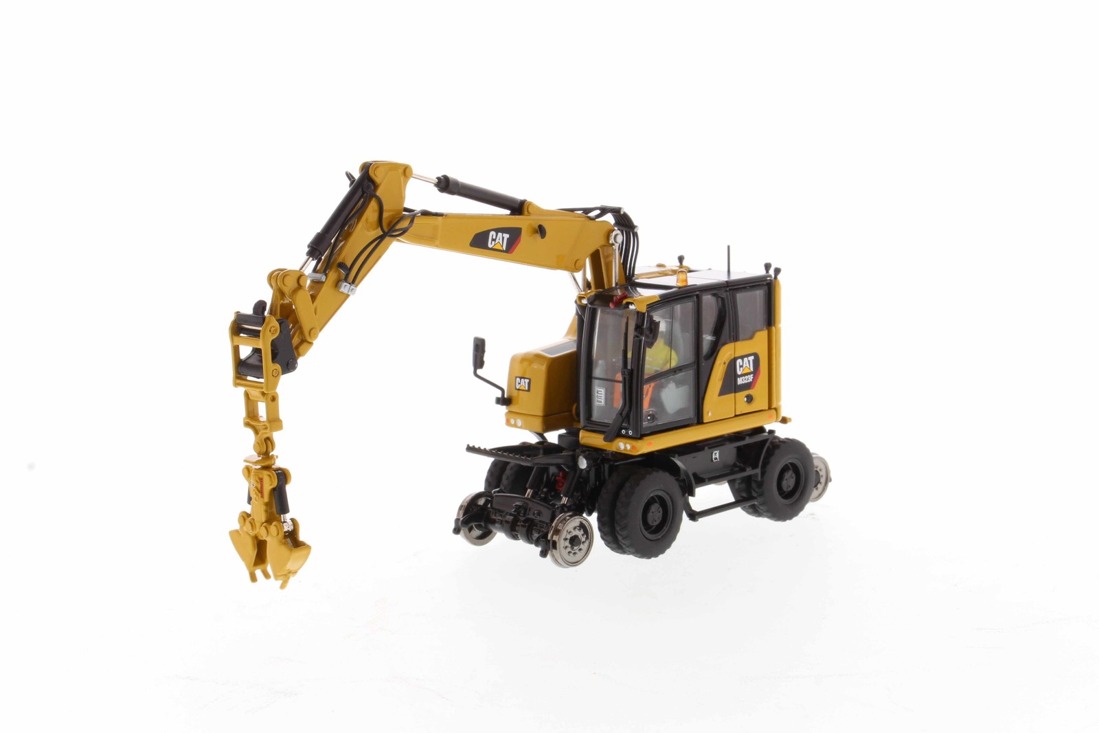 DM 1:50 CAT M323F Caterpillar Multi Railway Wheel Excavator Alloy Model 85662