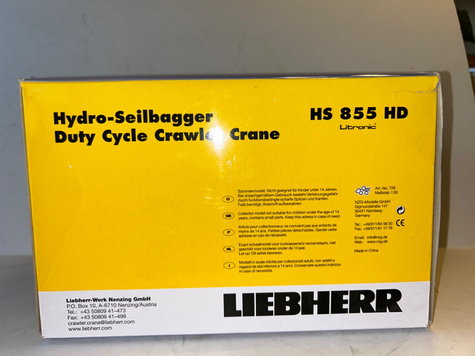1/50 NZG 728 LIEBHERR HS 855 HD Duty Cycle Crawler Crane