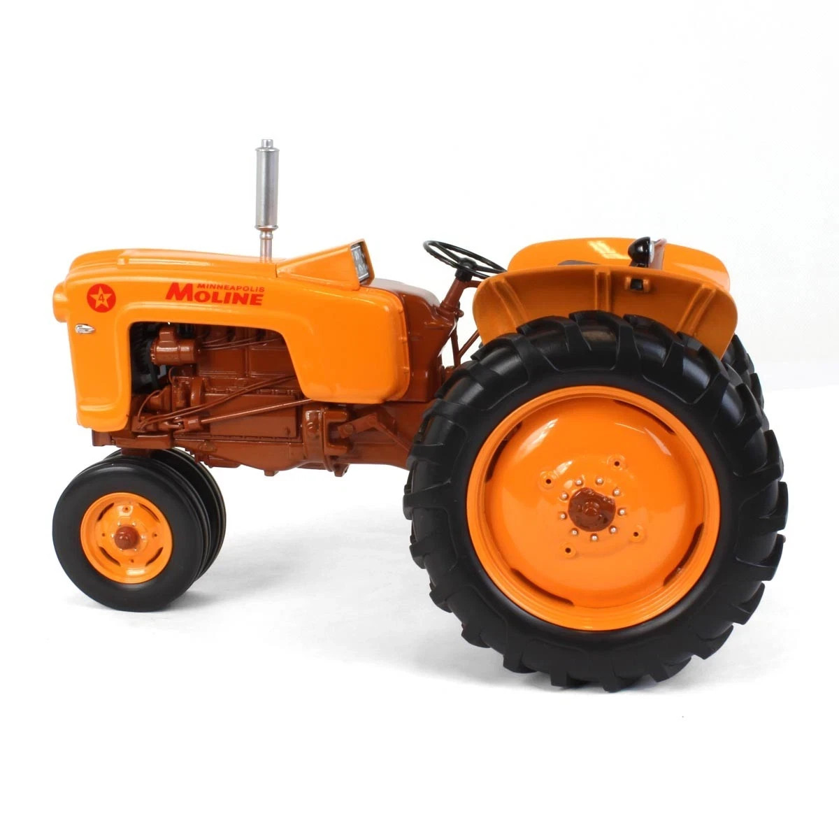 Minneapolis Moline 1/16 4 Star Narrow Front Tractor SpecCast SCT903 Great Detail