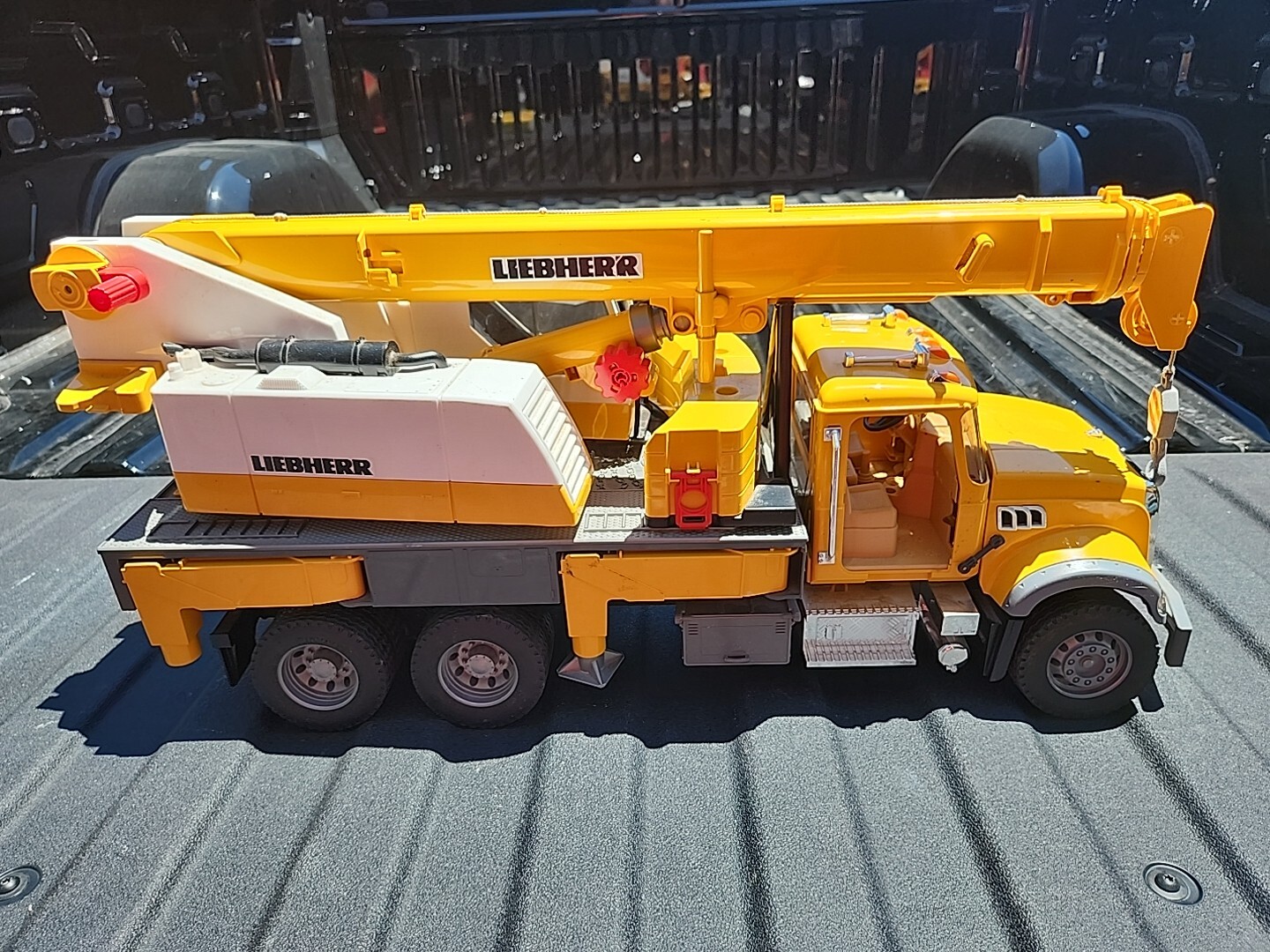 BRUDER 1:16 Mack Granite Liebherr Crane Truck – Yellow Toy Collectible Plastic