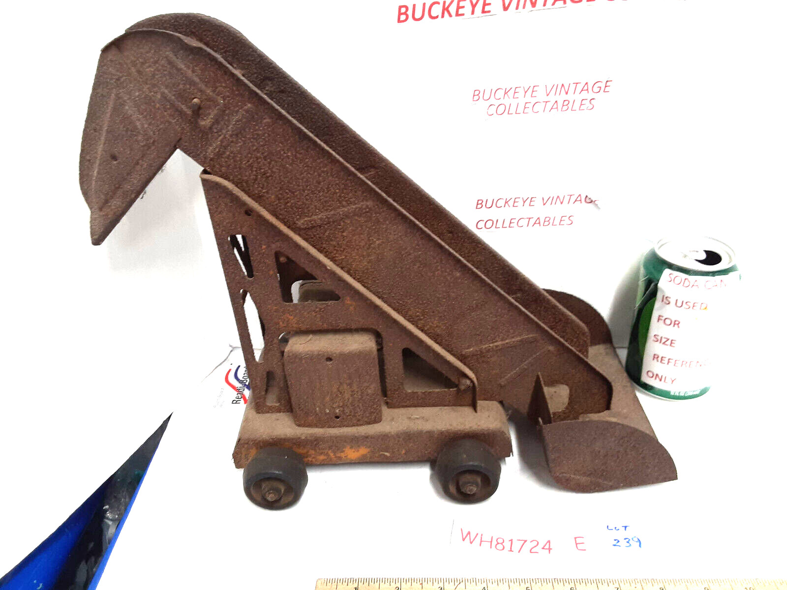Vintage Marx Lumar Pressed Tin Conveyor Loader, Parts Or Restore