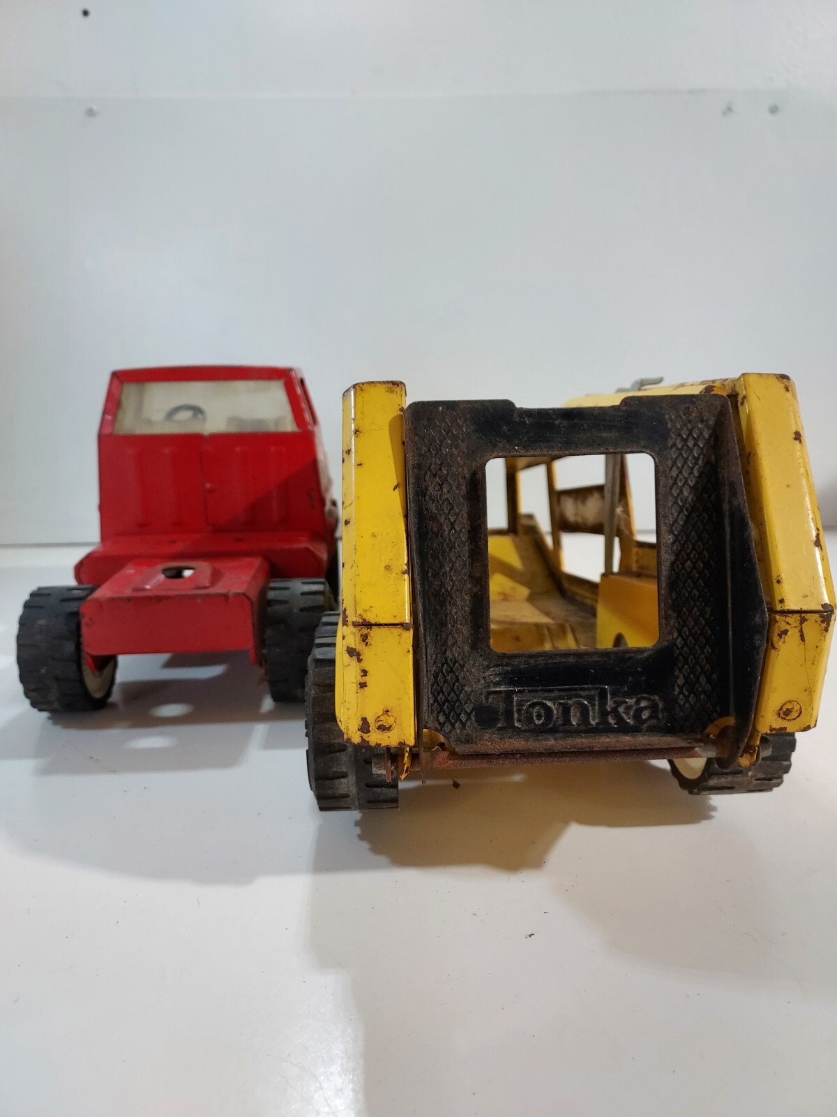 Vintage Pressed Steel Metal Tonka Car Carrier/Hauler Semi Truck Tractor Trailer