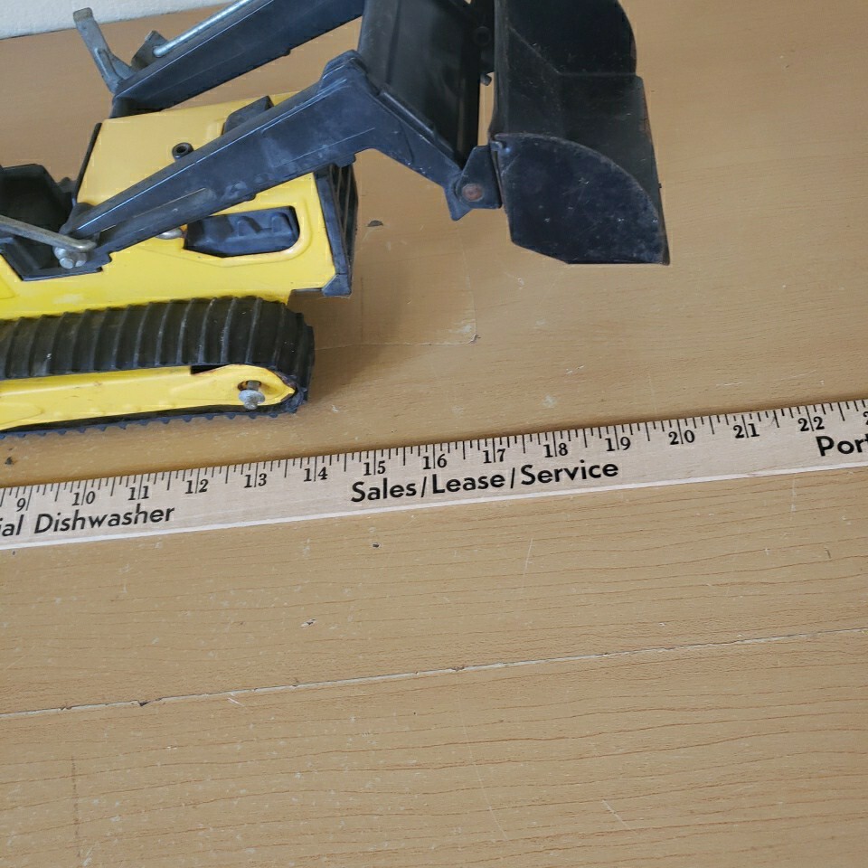Vintage 1960s 70&rsquo;s Tonka Toy Truck Yellow Metal Backhoe Loader Excavator
