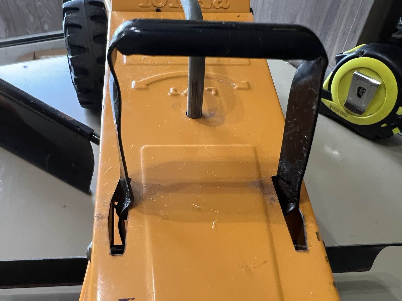 1974-75 Mighty Tonka Grader with side blade orange played with condition