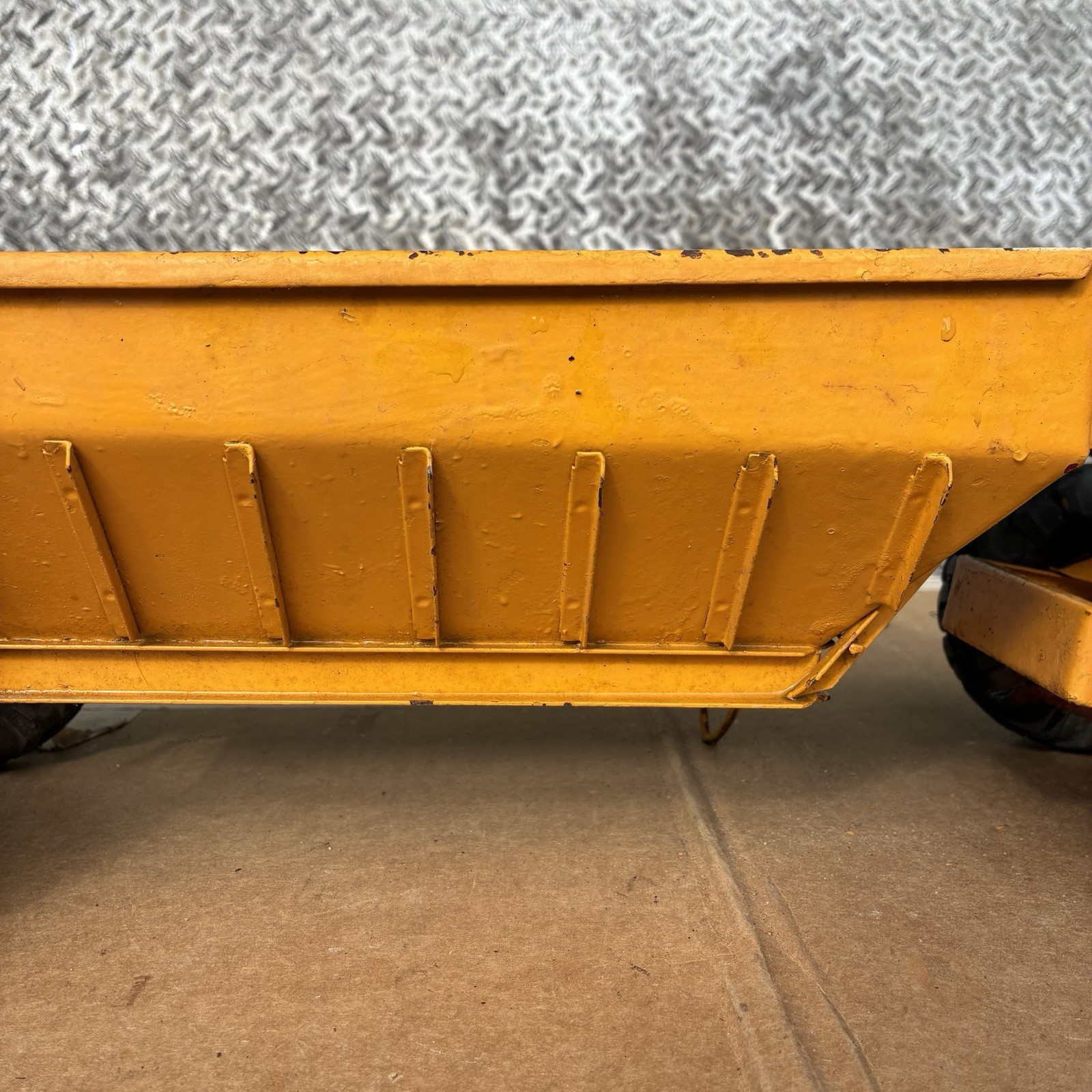 DUMP BOTTOM EARTH MOVER STEEL TOY VINTAGE