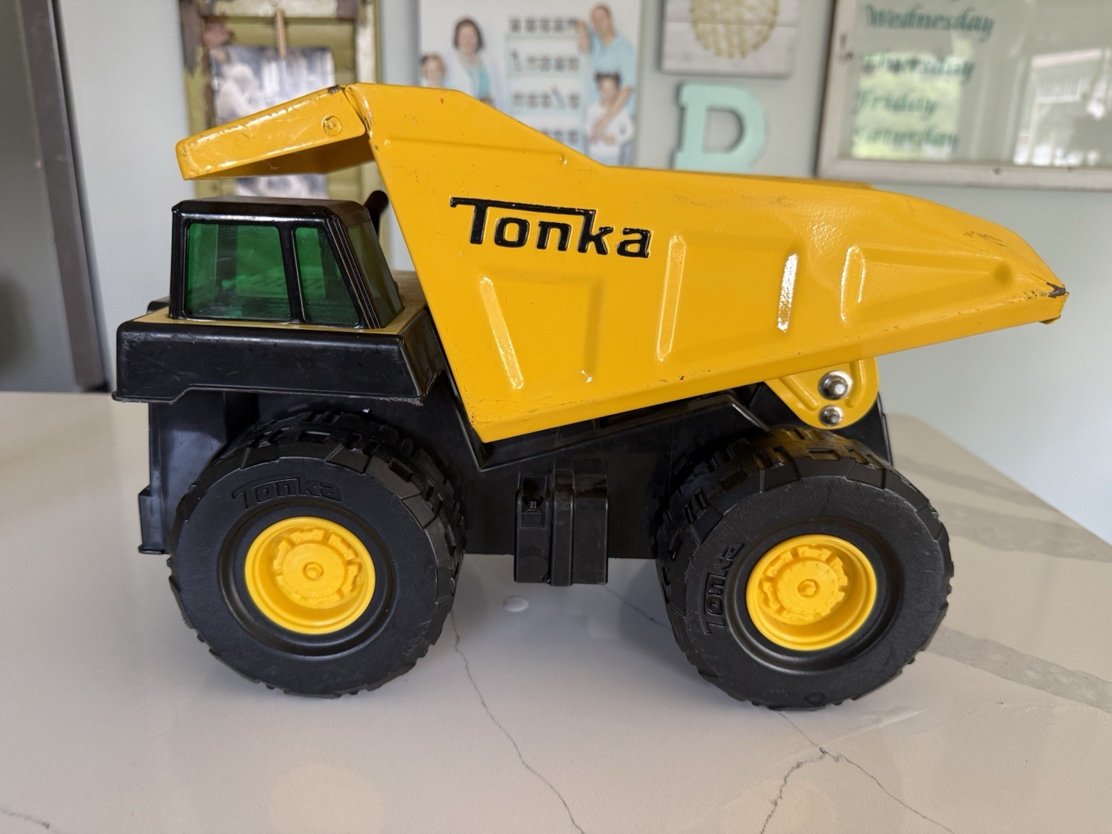 Tonka Large Metal Steel Yellow Tipper Dump Truck Hasbro