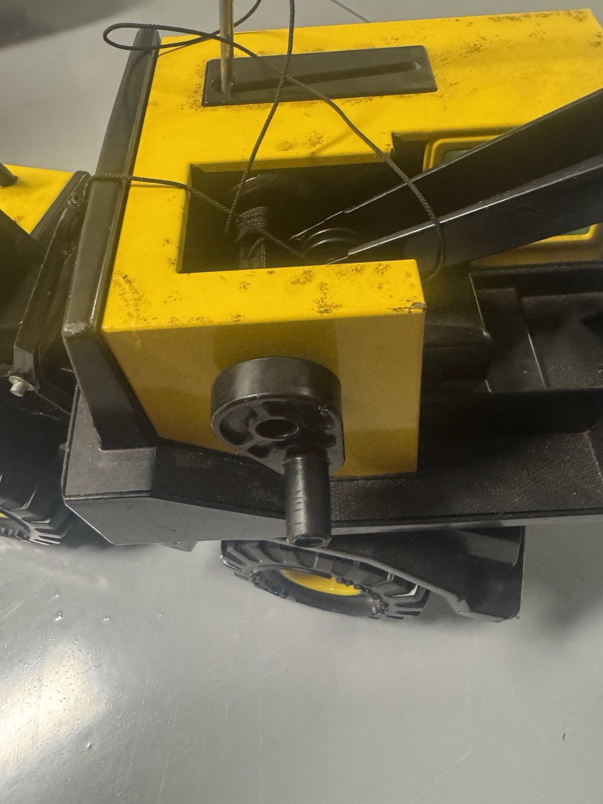ORIGINAL TONKA MIGHTY DIESEL CRANE XMB 975 Crane Works With Crank And Line