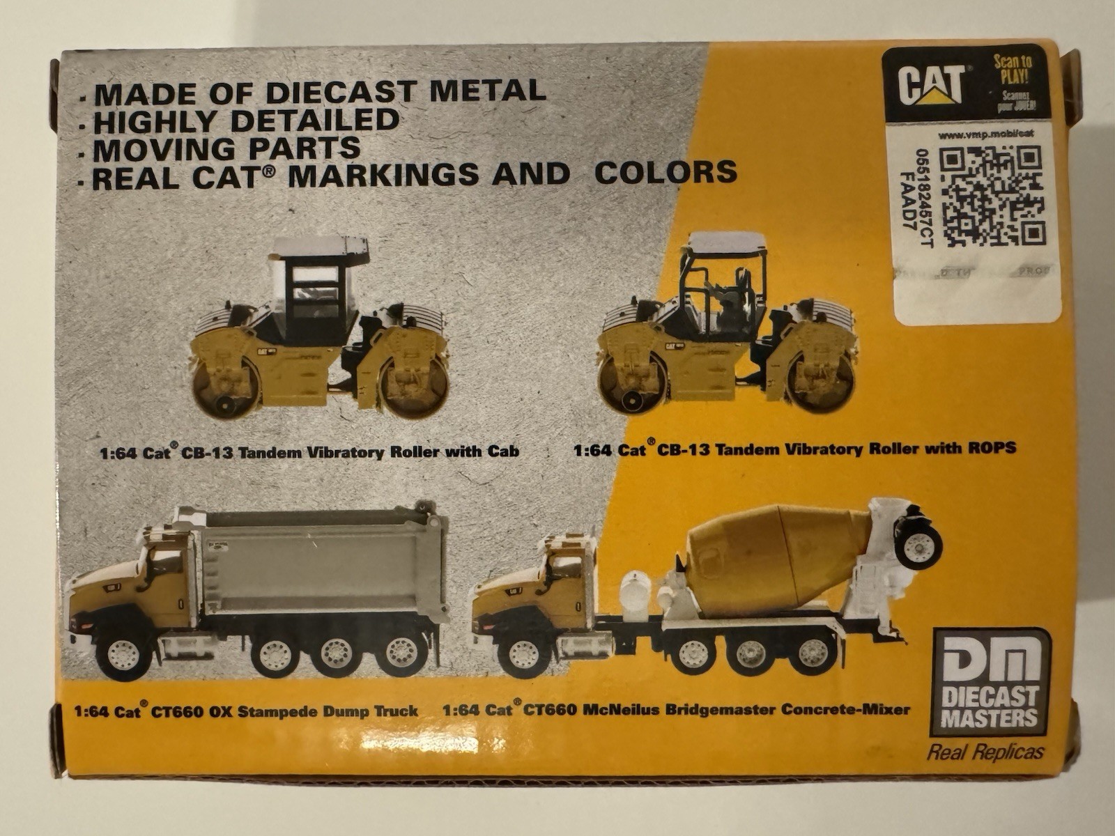 Diecast Masters Caterpillar CB-13 Cat Tandem Vibratory Roller ROPS 1:64 85630 DM