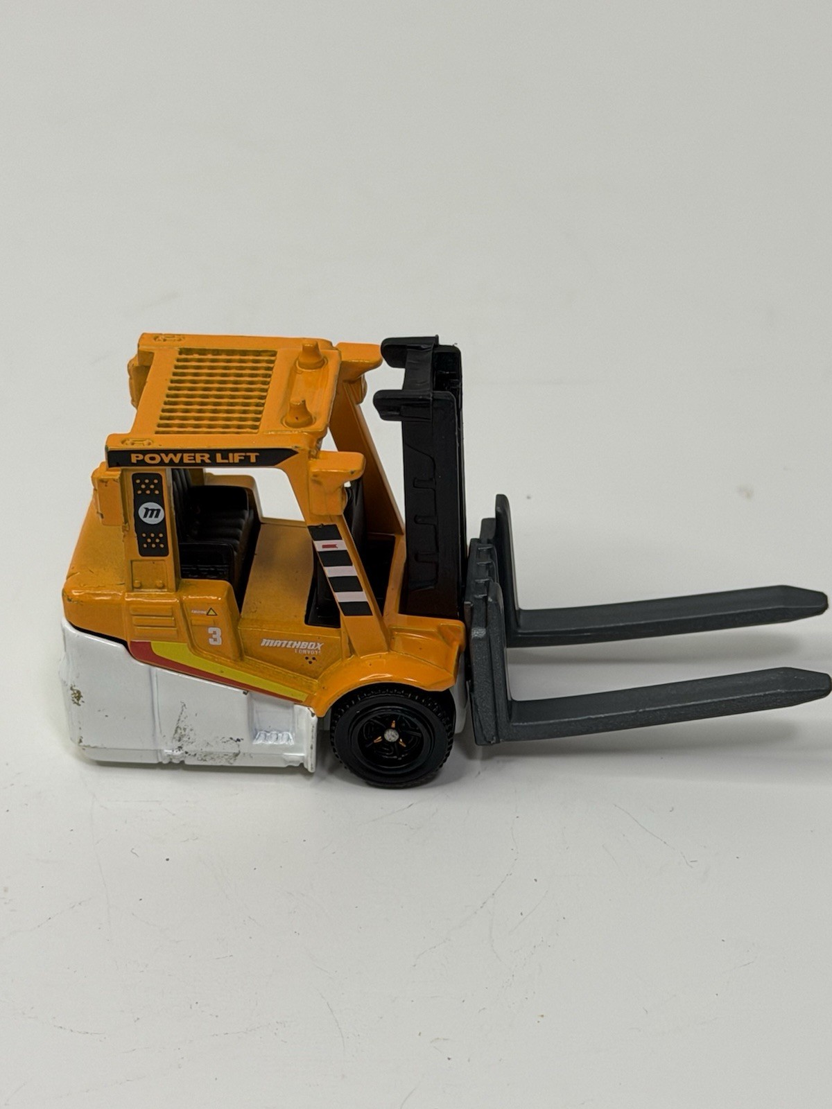 Matchbox Diecast Lift Truck MBX 988 Power Lift Forklift