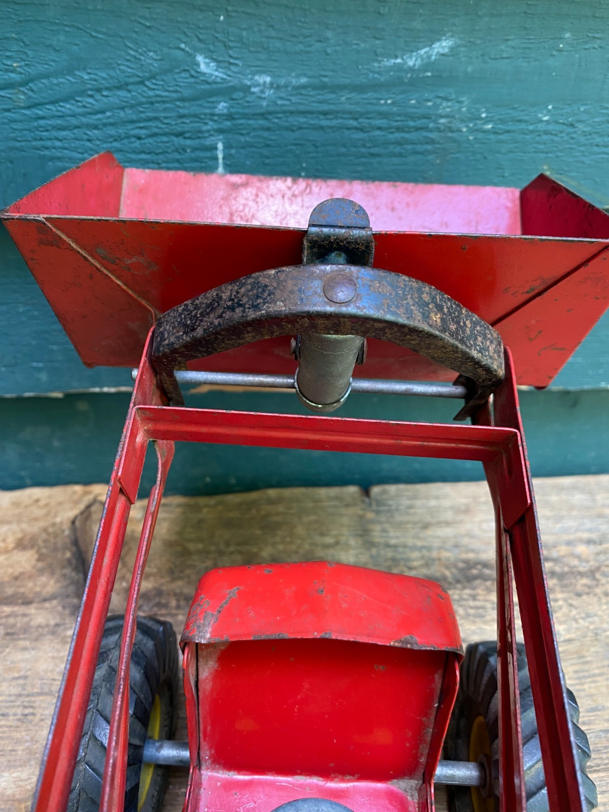 Vintage Nylint Toys Pressed Steel HOUGH Payloader Front End Loader Toy 1950&rsquo;s