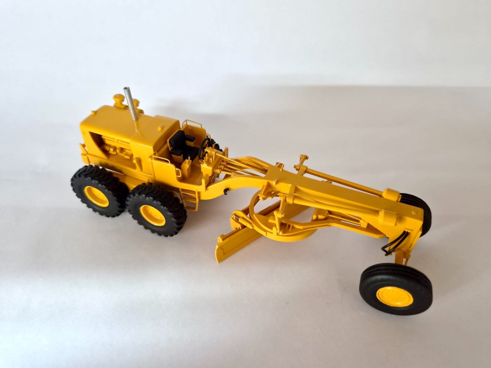 Resin 1/50 CAT Motor Grader no.16 – custom made by Fankit Models