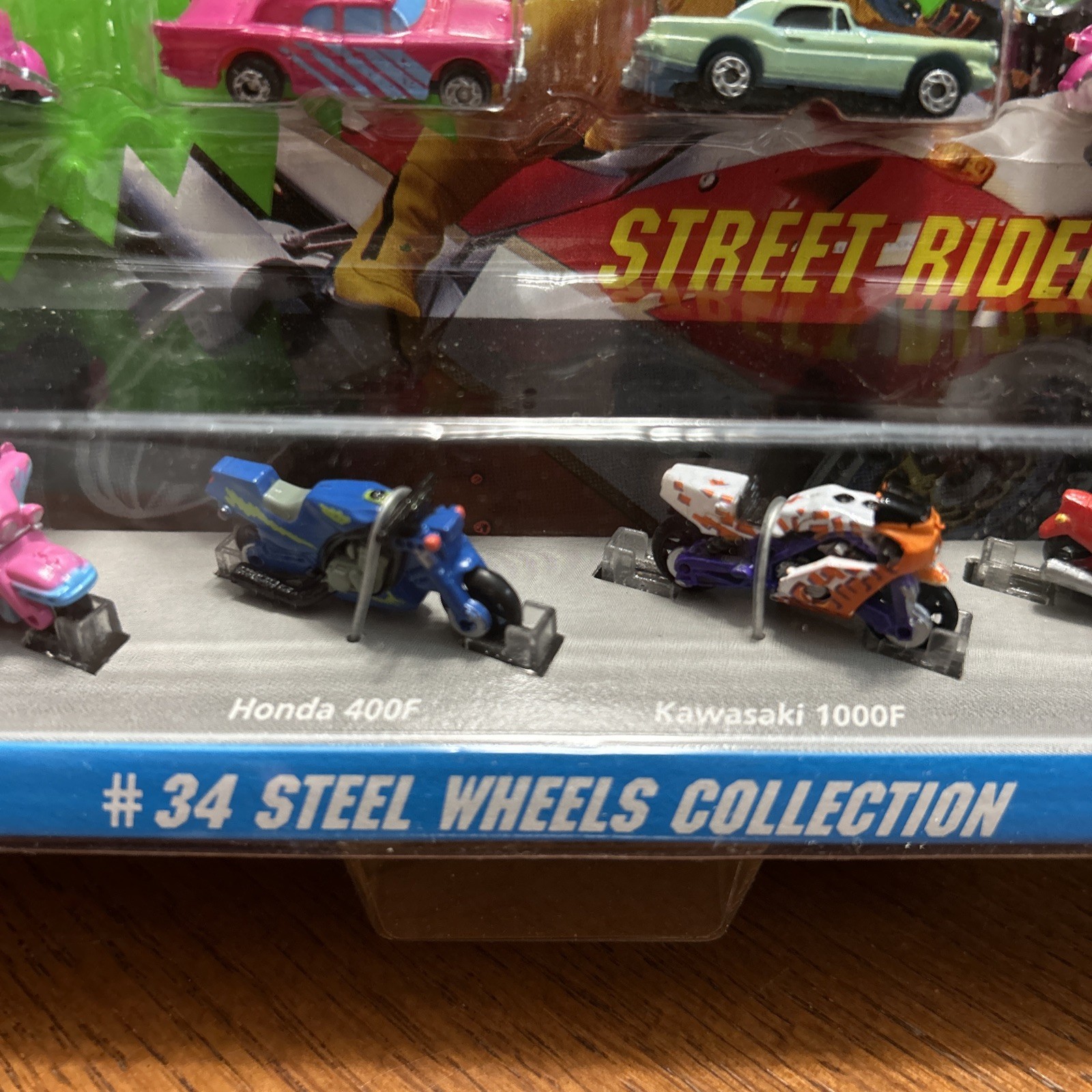 1994 Galoob Micro Machines – #34 Steel Wheels collection Color Changing 75076