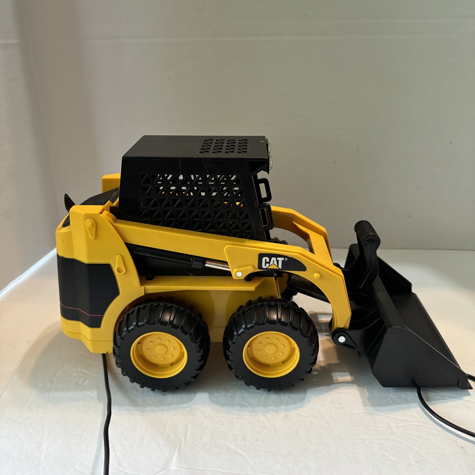 Toy State Caterpillar Excavator Front End Loaded Remote Control Tested