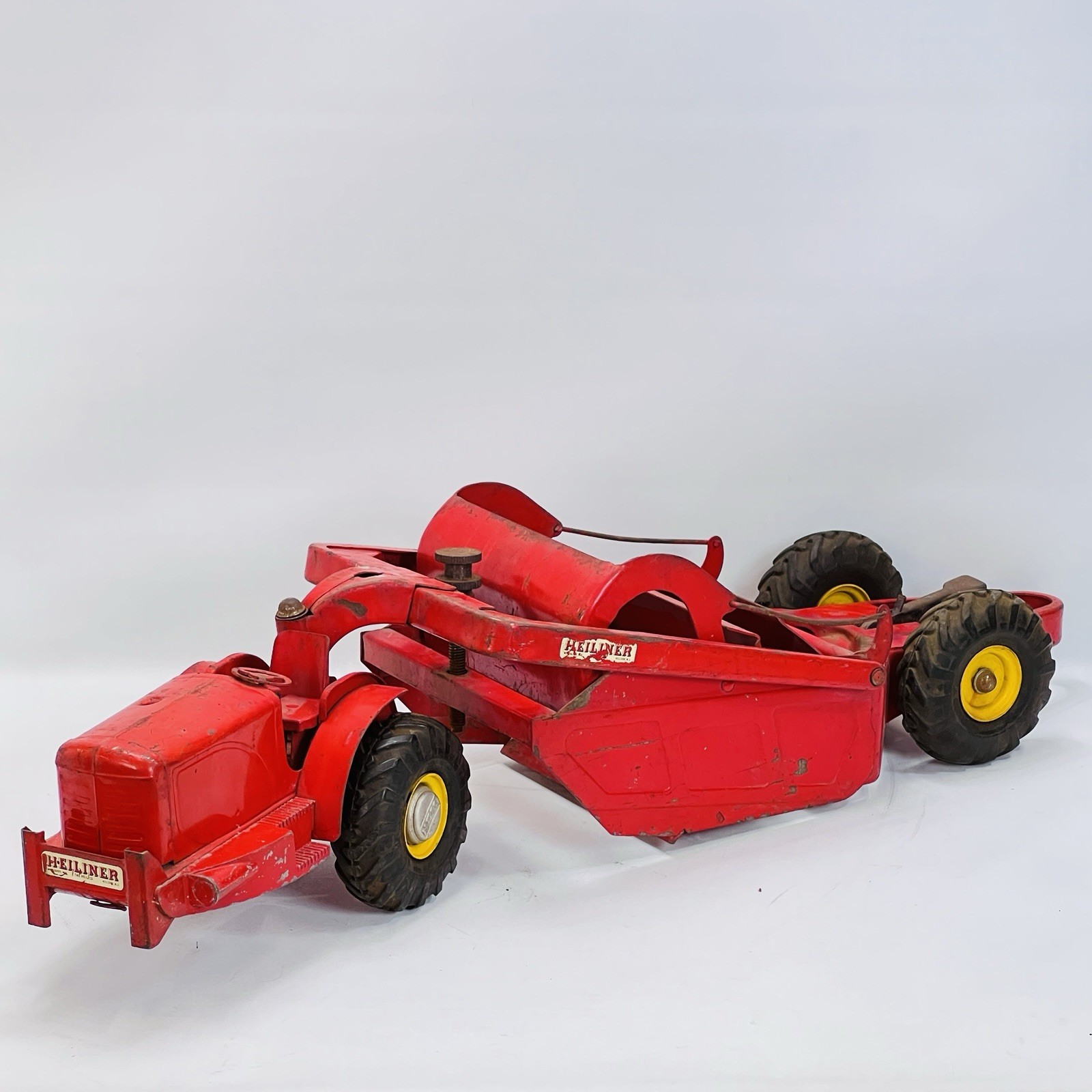 Vintage 1950&rsquo;s Doepke Heiliner 29&Prime; Red Pressed Steel Earth Mover Grader Truck
