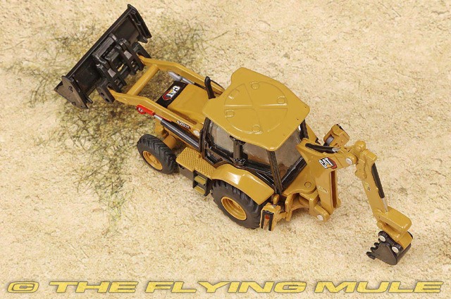 Diecast Masters 1:64 420 XE Backhoe Loader w/5 Work Tools