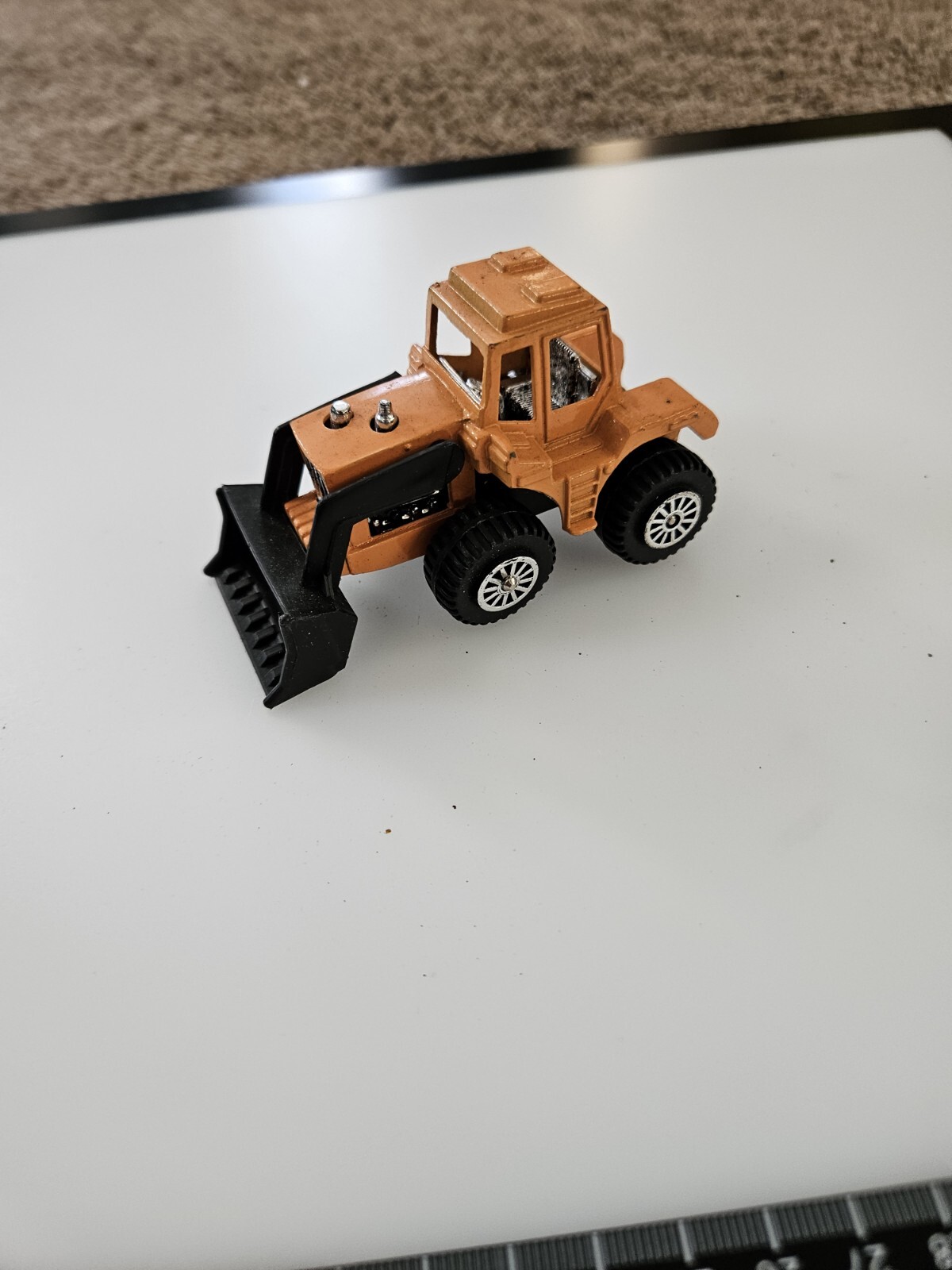 Tootsietoy Front Loader yellow construction vehicle China Diecast 4 Inches