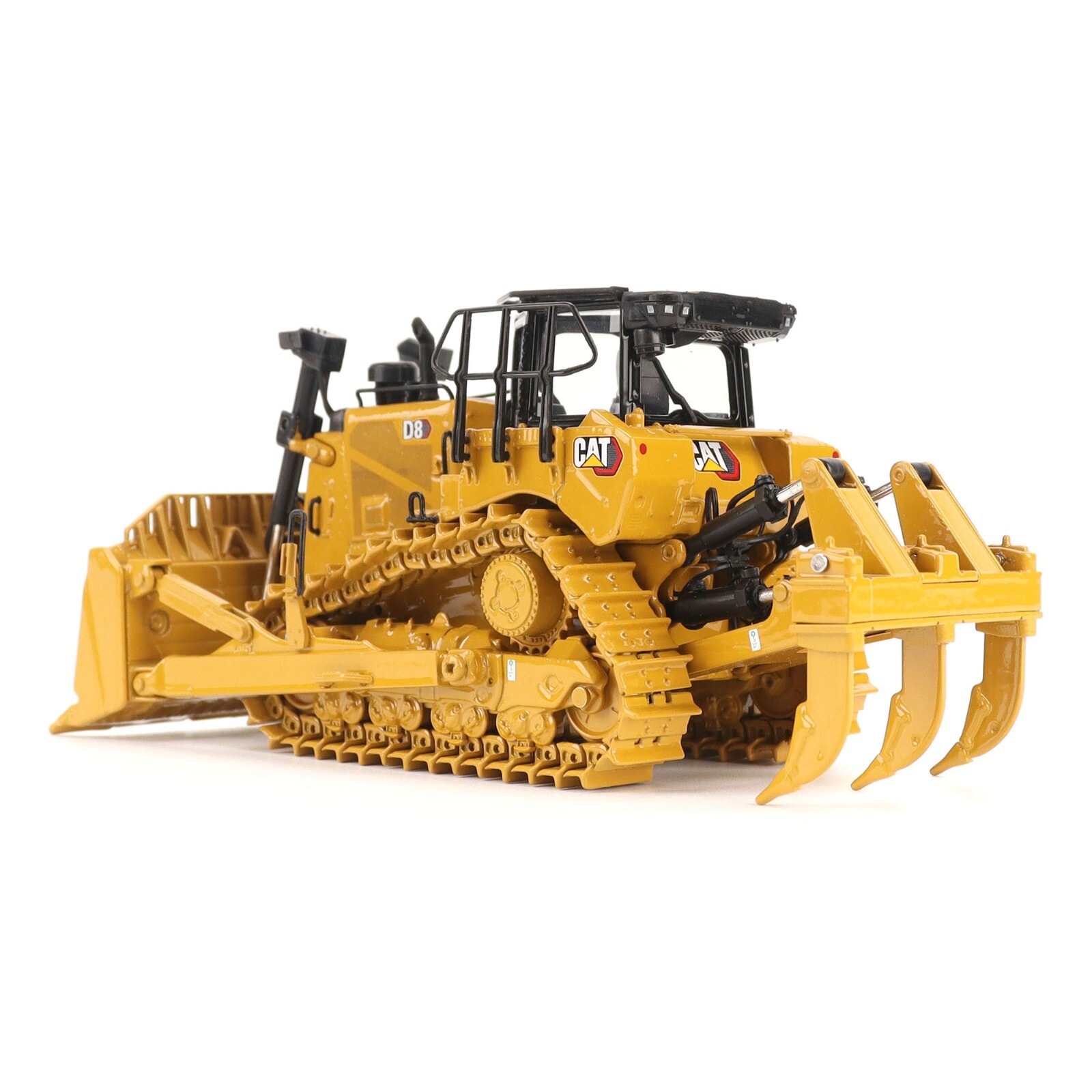 CAT D8 Dozer – Standard Configuration 1:50 Scale Model – Diecast Masters 85757